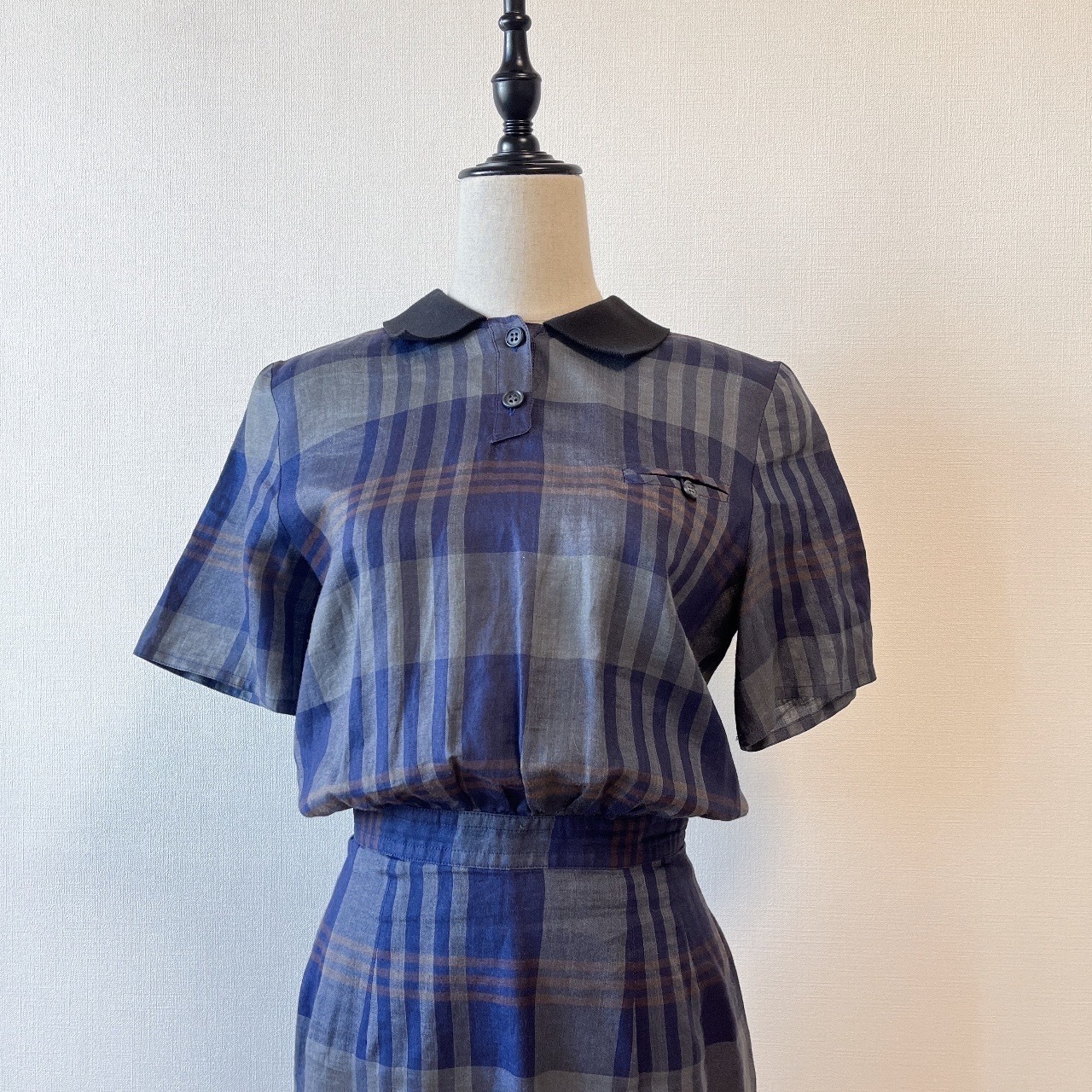 深藍色麻質格紋連身裙