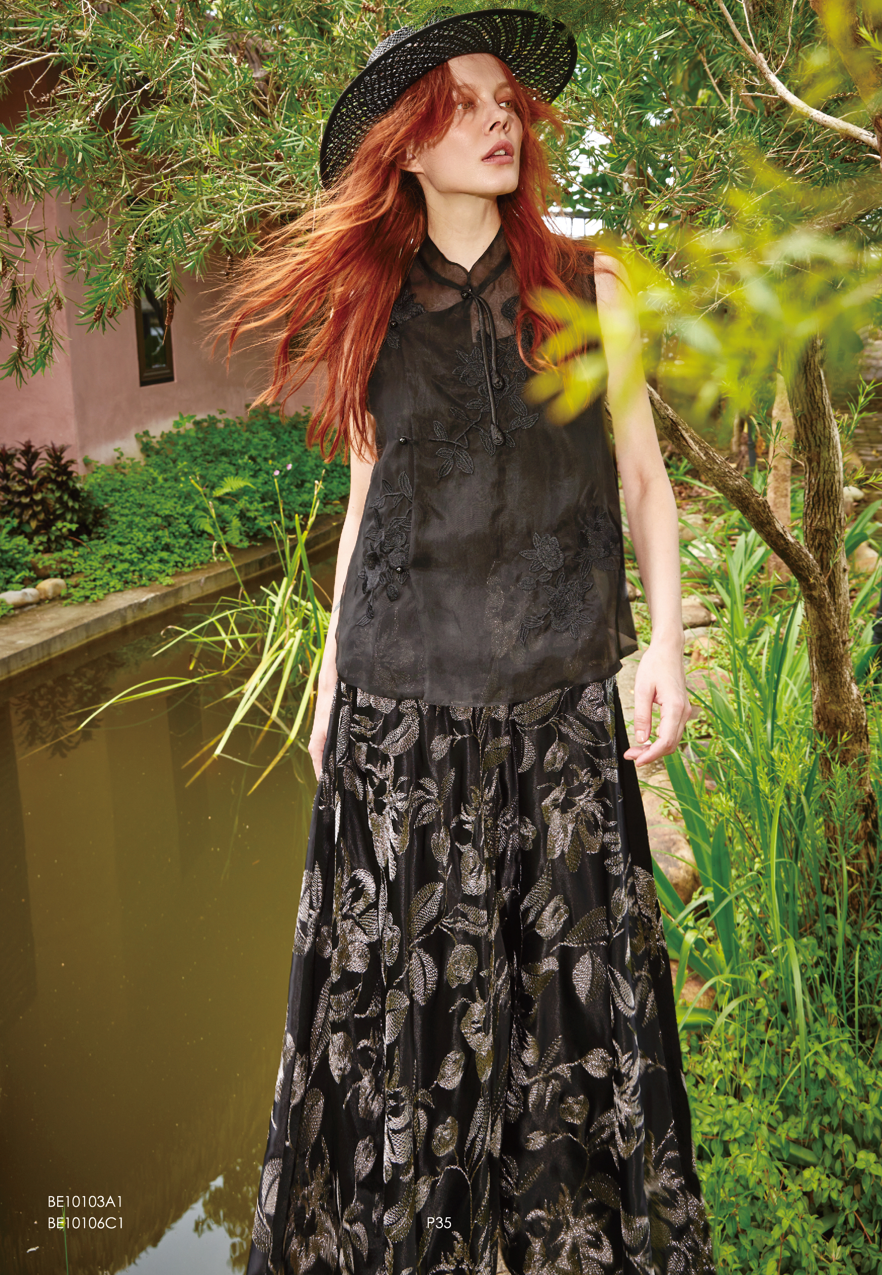 BE10106C1 黑曜金銀線刺繡傘擺長裙