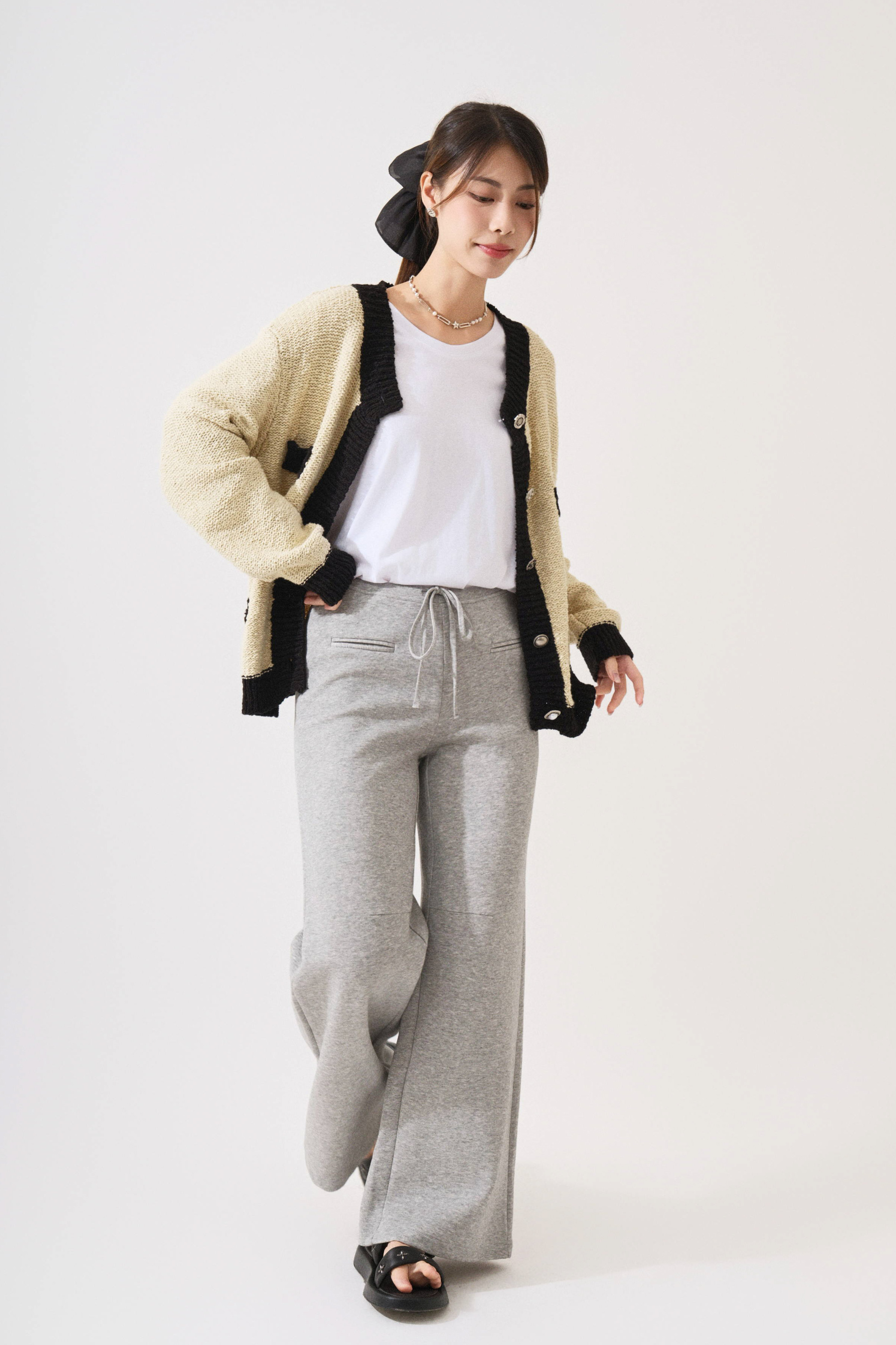 SS25_0005（外套＋Tee＋長褲）