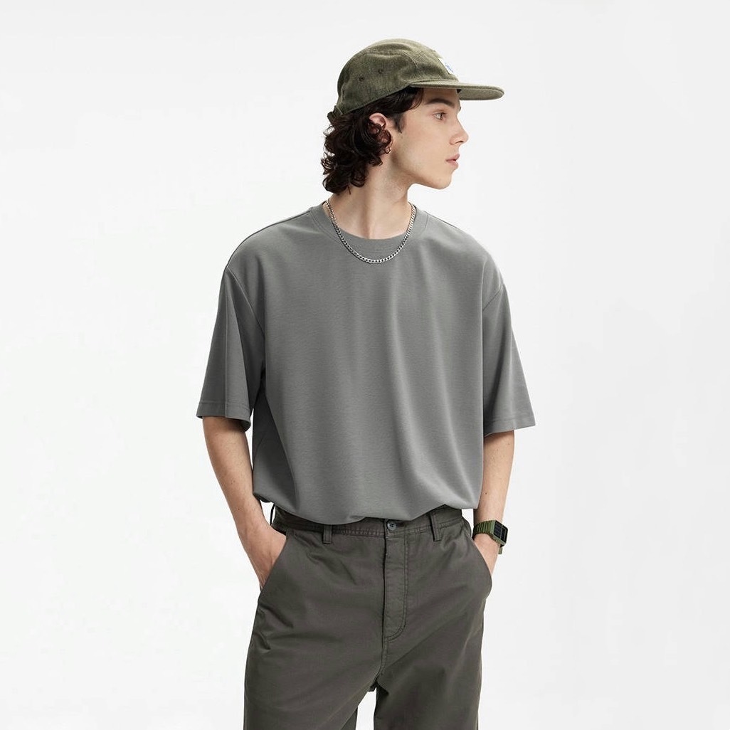 春夏質感基礎百搭短袖