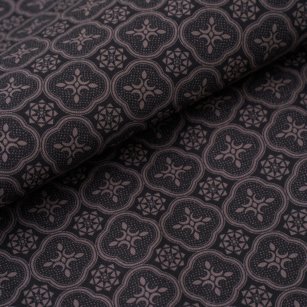 Printed Fabric 8N/Begonia Glass Pattern/Gentleman Black