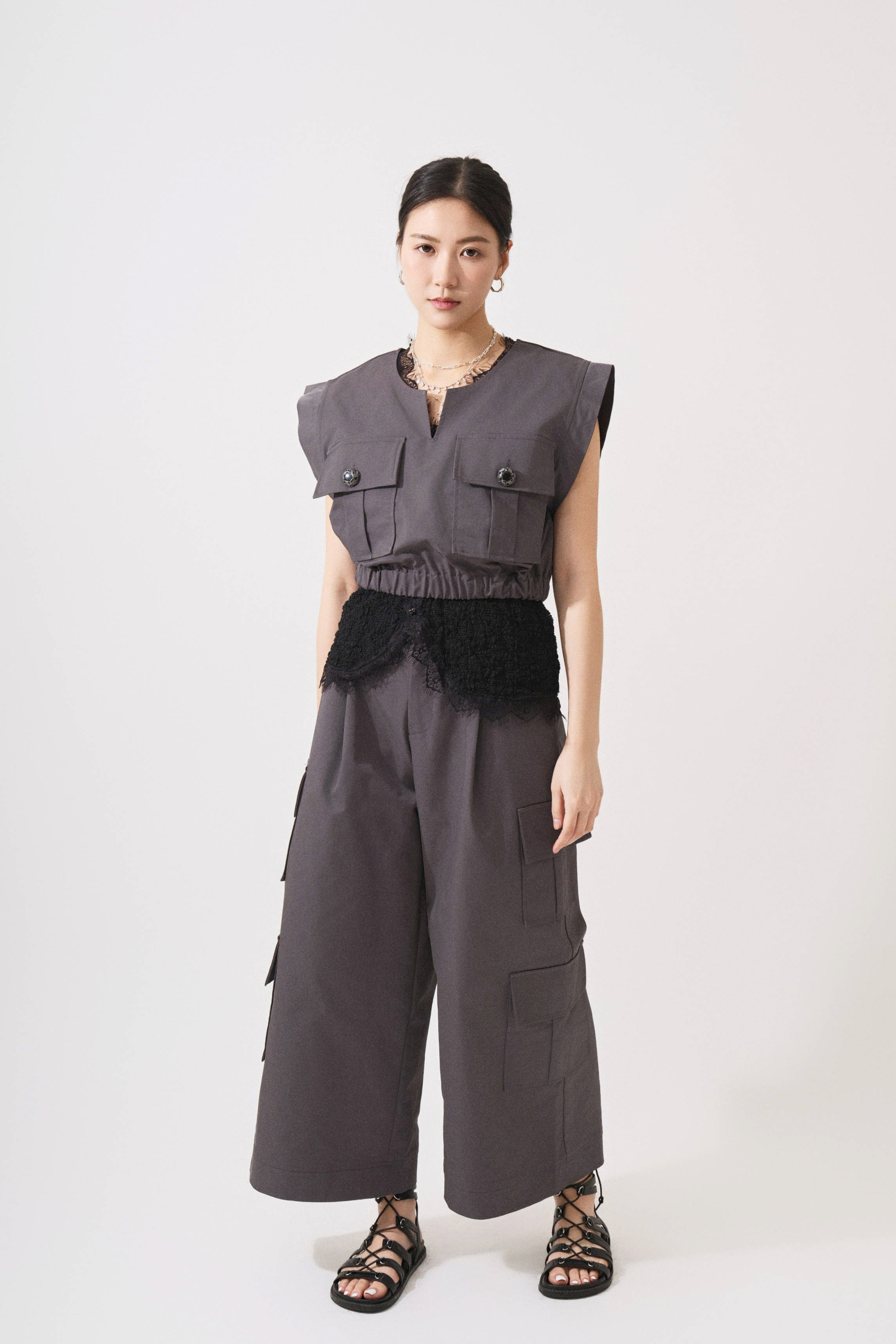 SS25_0012（上衣＋背心＋長褲）