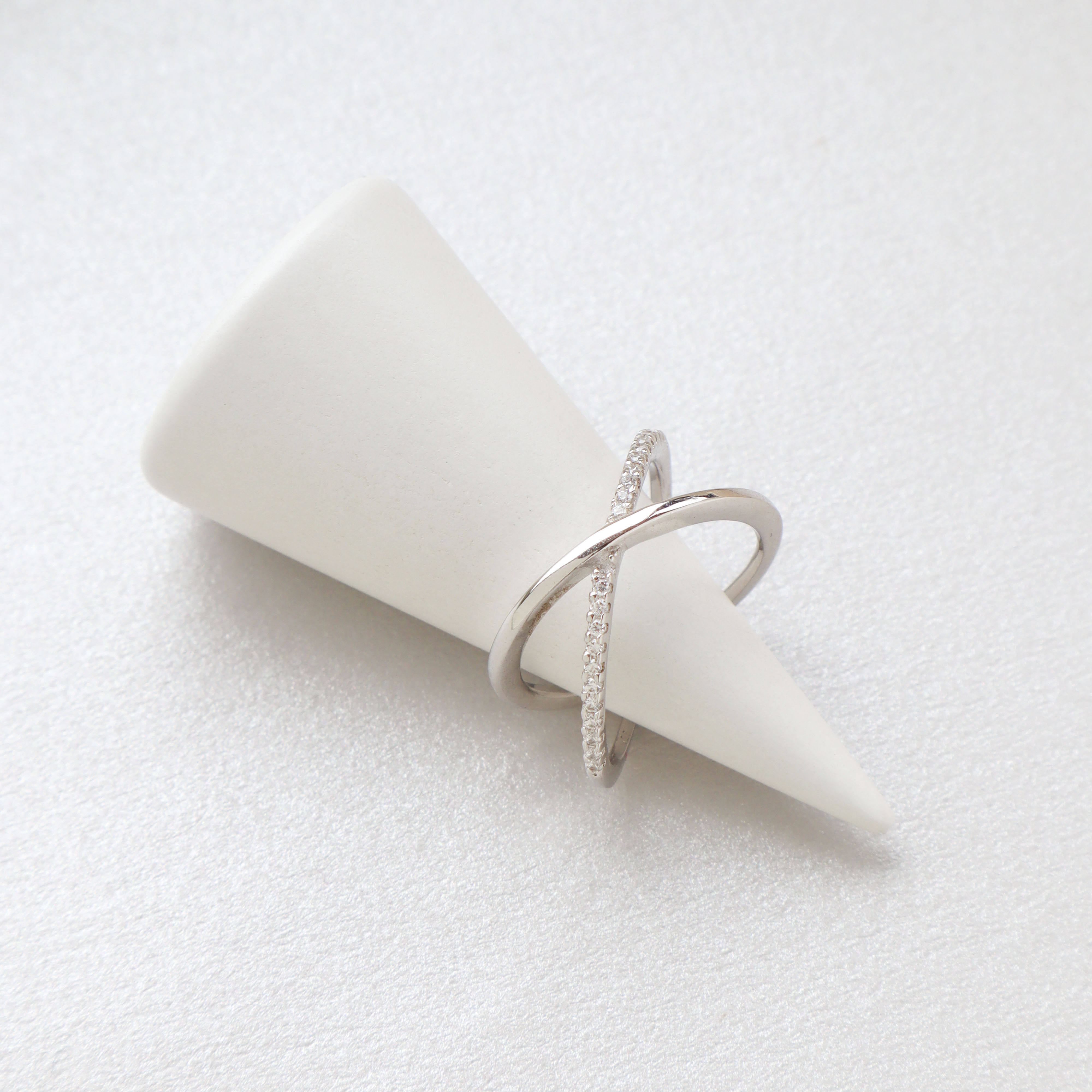 Silver/環繞光軌戒指