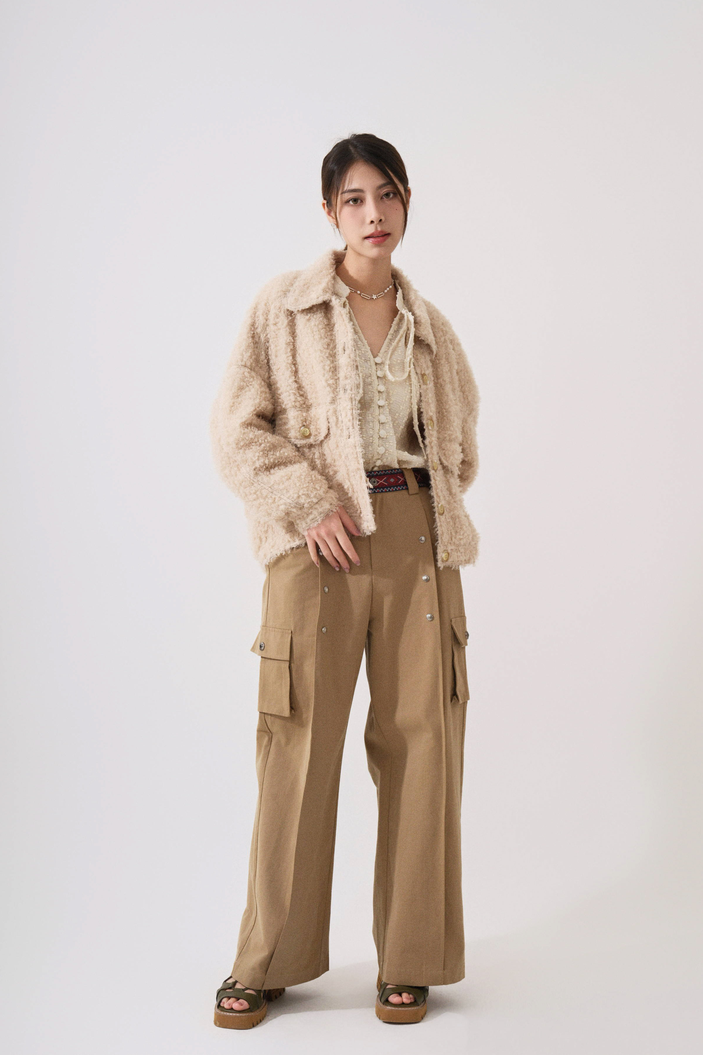 SS25_0015（外套＋上衣＋長褲）