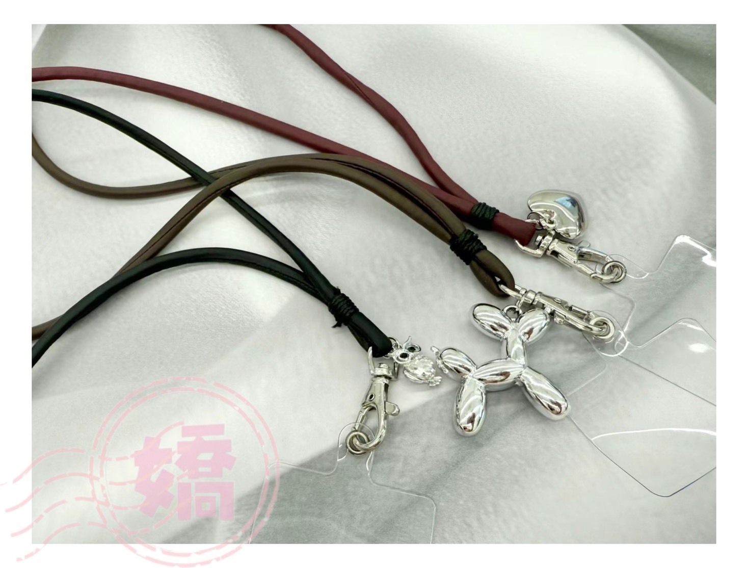 K30058氣球狗狗斜跨長款手機鏈(黑'咖'紅)(可調節長度)