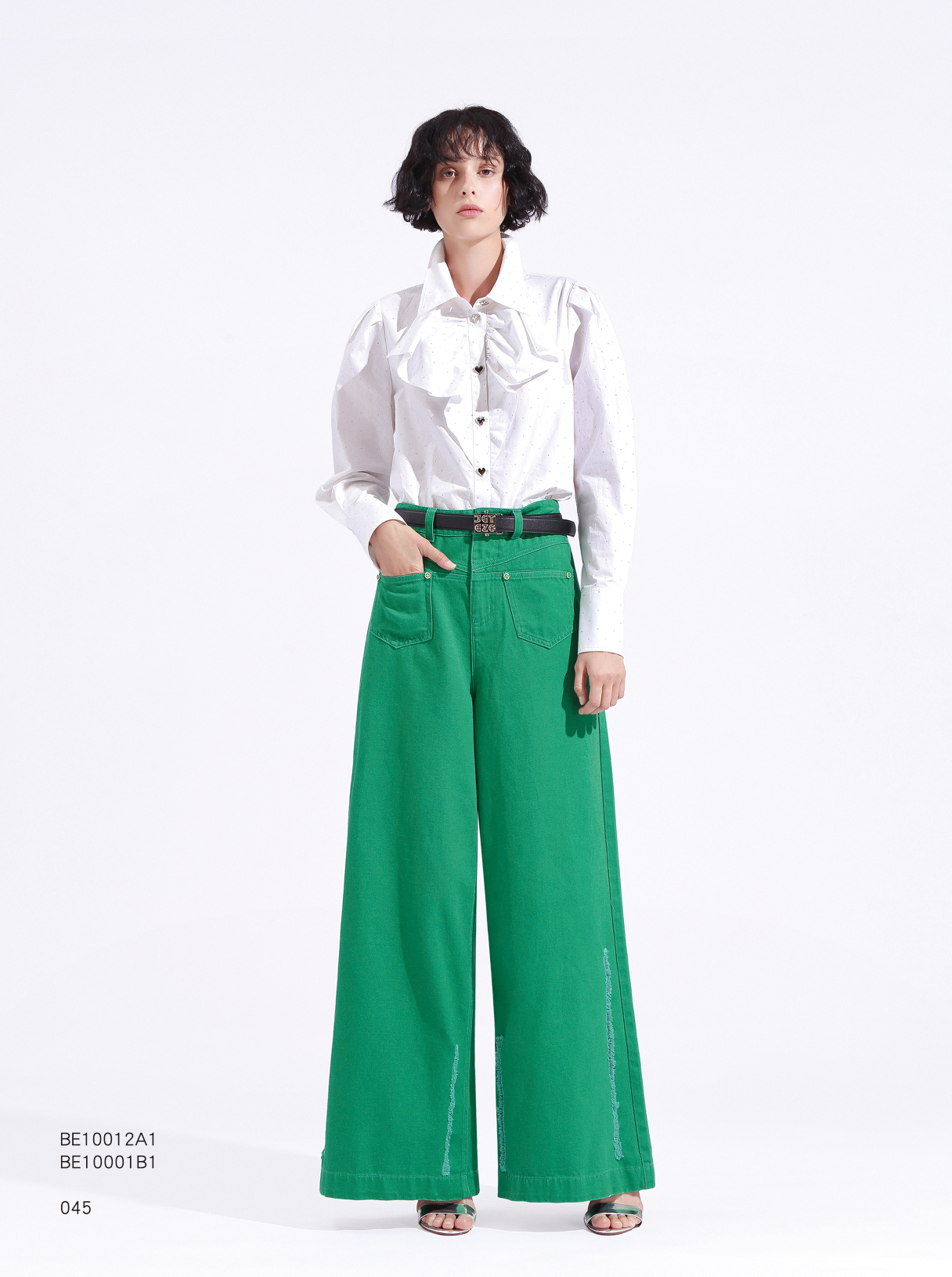 BE10012A1 鑽鑽荷葉造型襯衫 (2色)