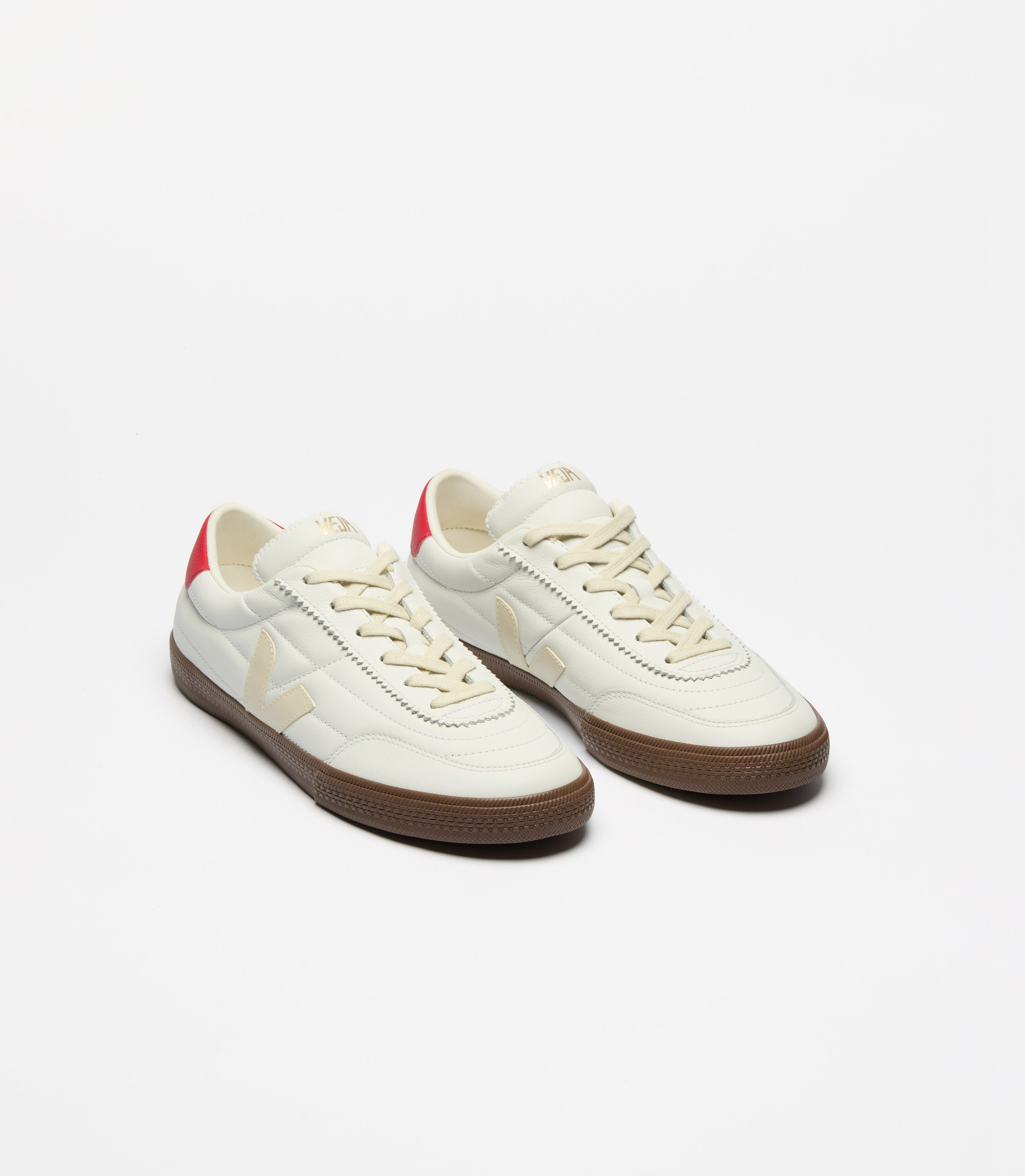 VEJA 復古休閒鞋｜PANENKA  (白/白/紅)