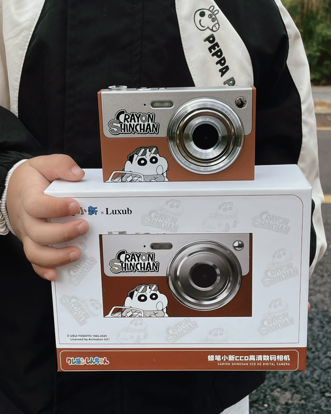 <正版授權>蠟筆小新 CCD 數碼相機 復古棕