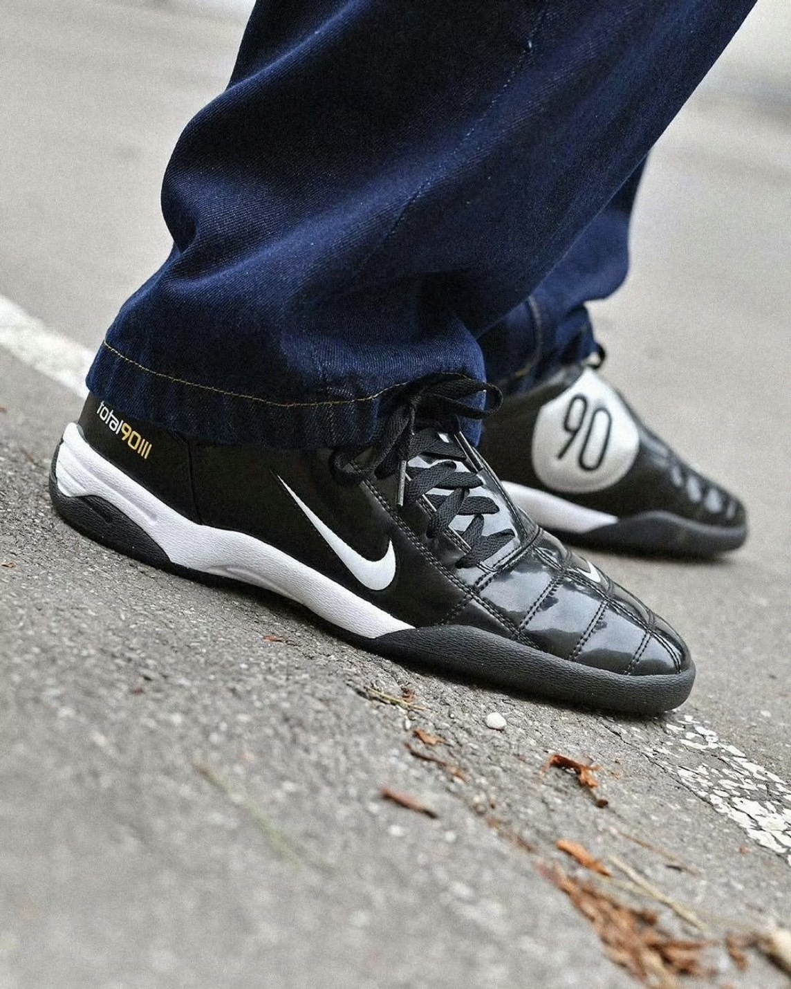 <開放預購>Nike Total 90 III SP Metallic Silver and Black