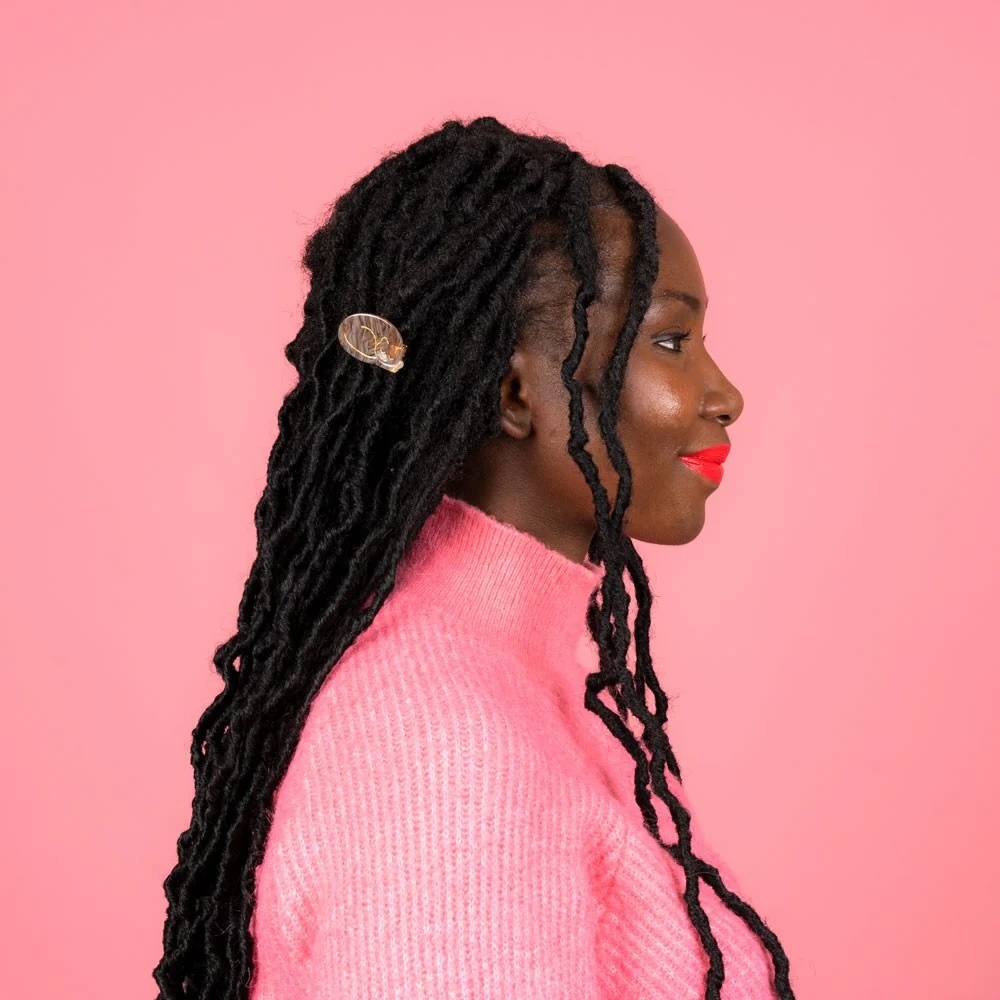 SLEEPING CAT MINI HAIR CLAW｜Coucou Suzette