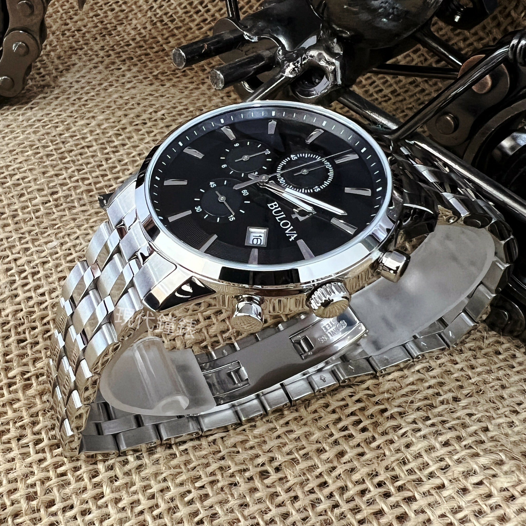 【BULOVA 寶路華】Sutton 系列 紳士三眼計時男錶 96B412 41mm 現代鐘錶