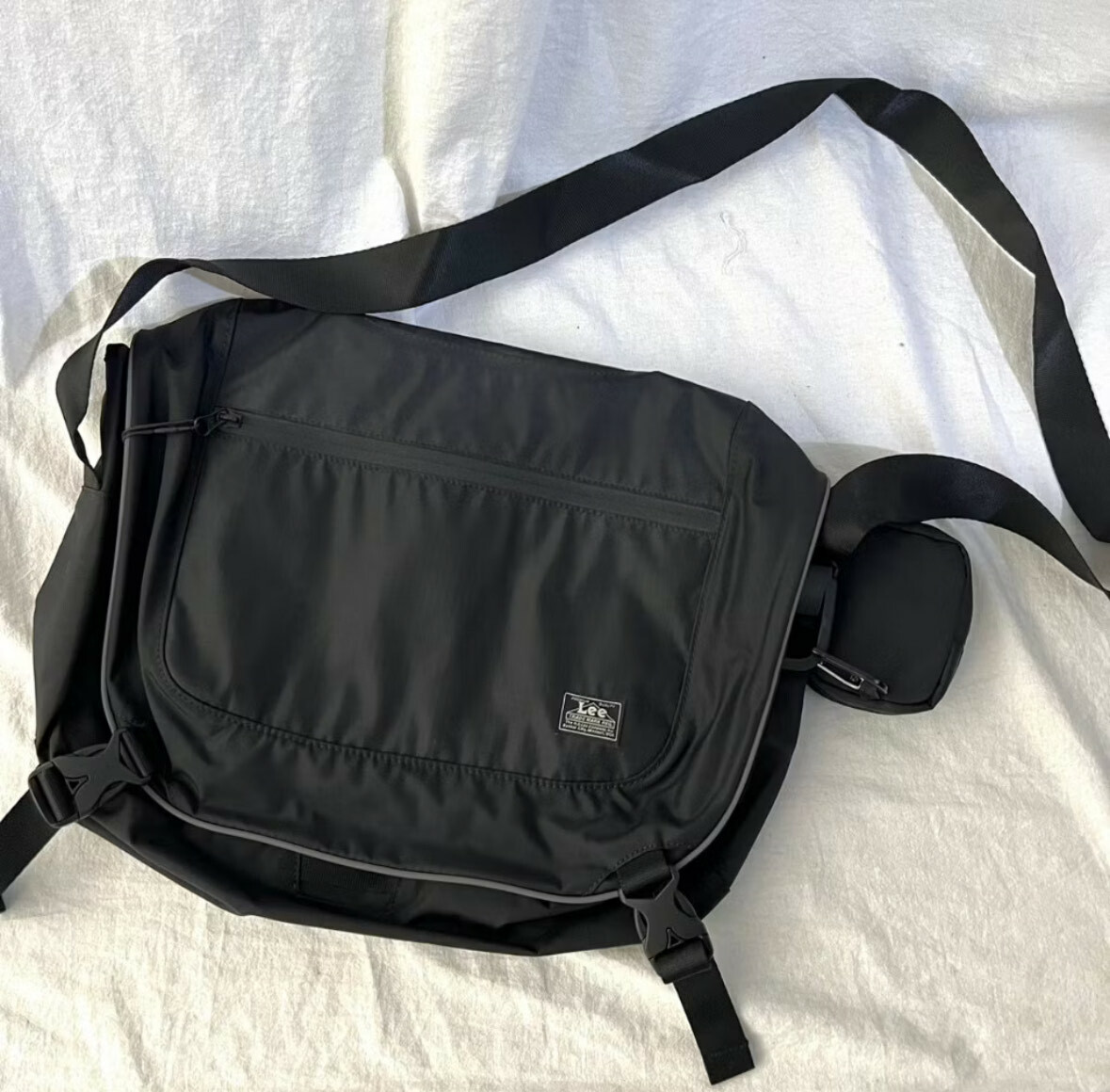 LEE方標郵差包 (BG25)