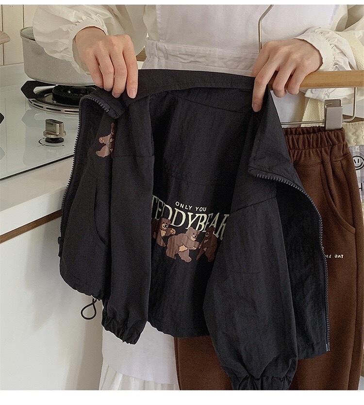 大棕熊拉鏈外套