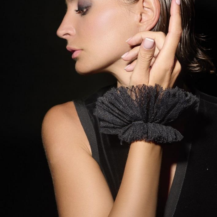 1CI1004-096 CATHERINE OSTI Cuffs ‘’Chantal’’ Black (A-K11-E)
