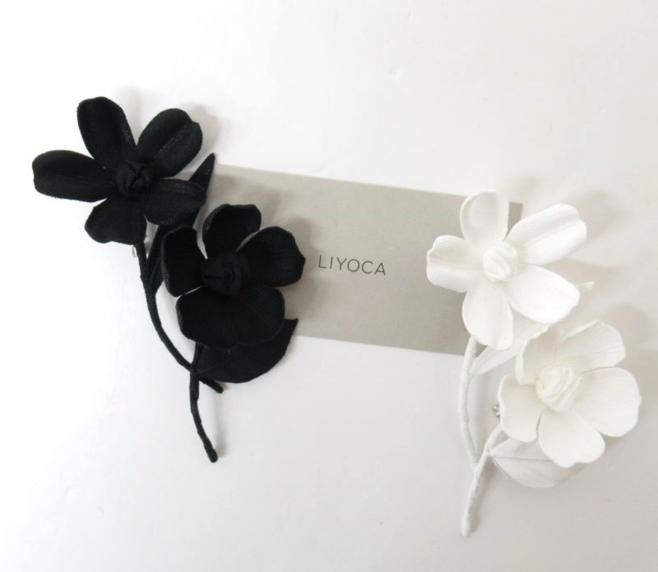 LIYOCA 花卉2pec套裝胸花