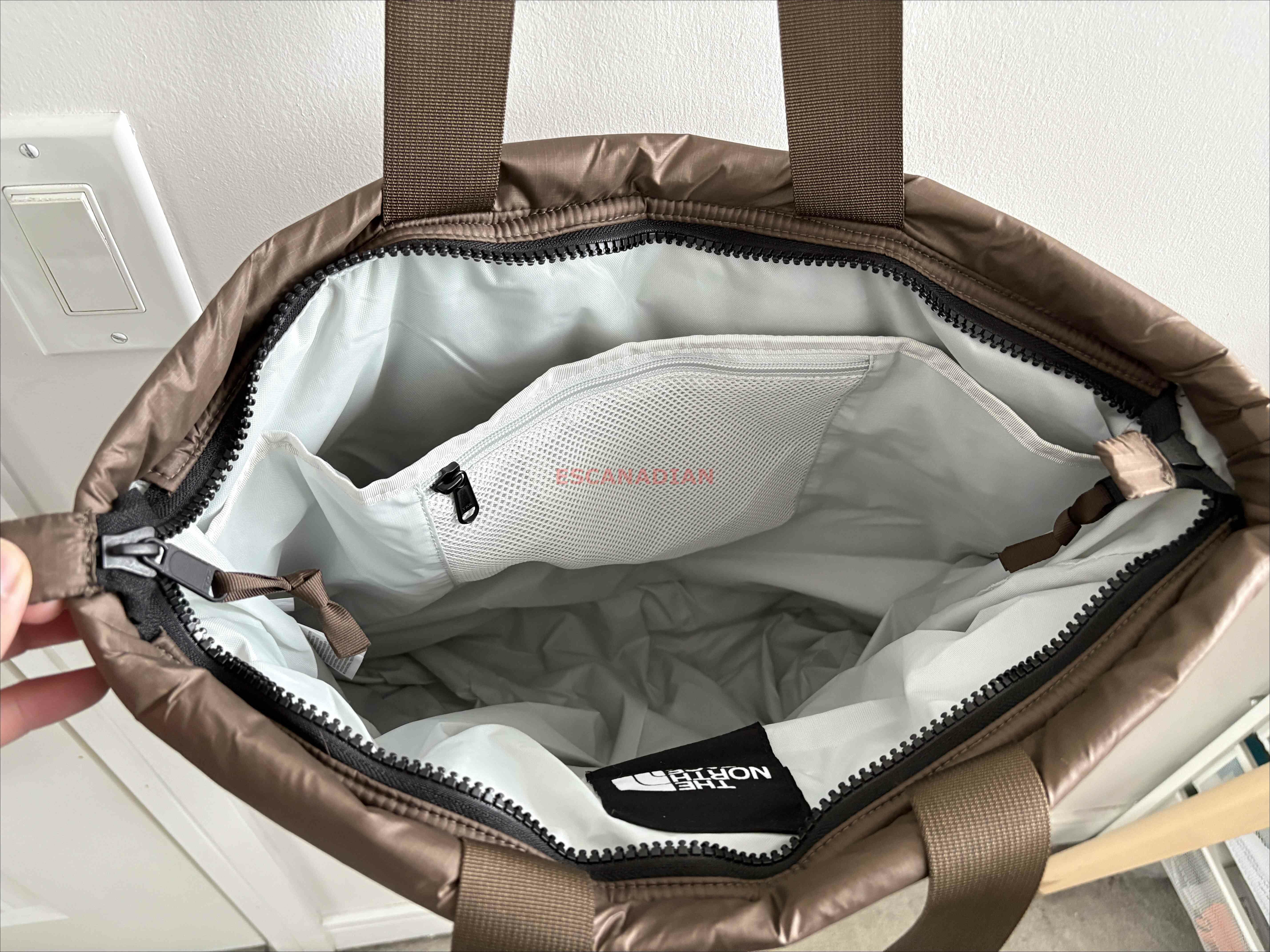 THE NORTH FACE  Nuptse系列 蓬鬆 刺繡 防潑水面料 托特包