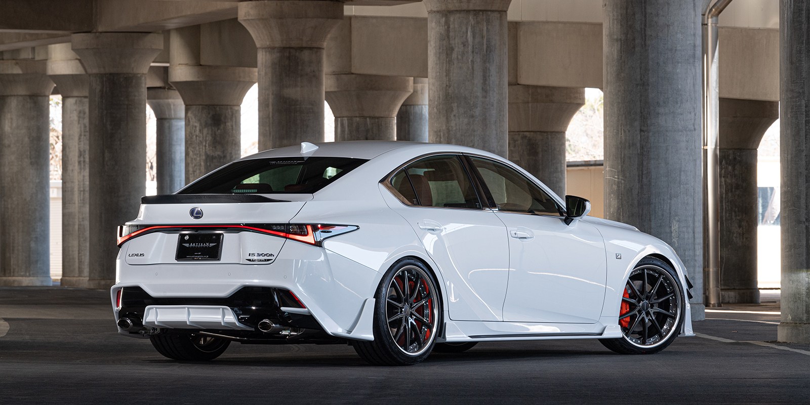 ARTISAN SPIRITS 鴨尾 LEXUS IS300h F SPORT 2021- 小改款後車
