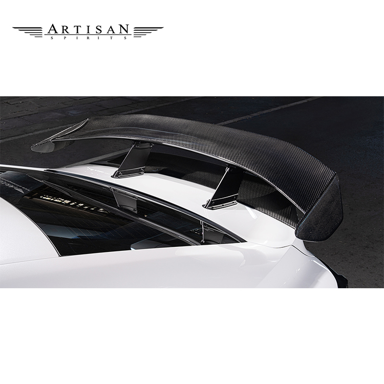 ARTISAN SPIRITS 尾翼 W1452 LEXUS IS300h F SPORT 2021- 小改款後車