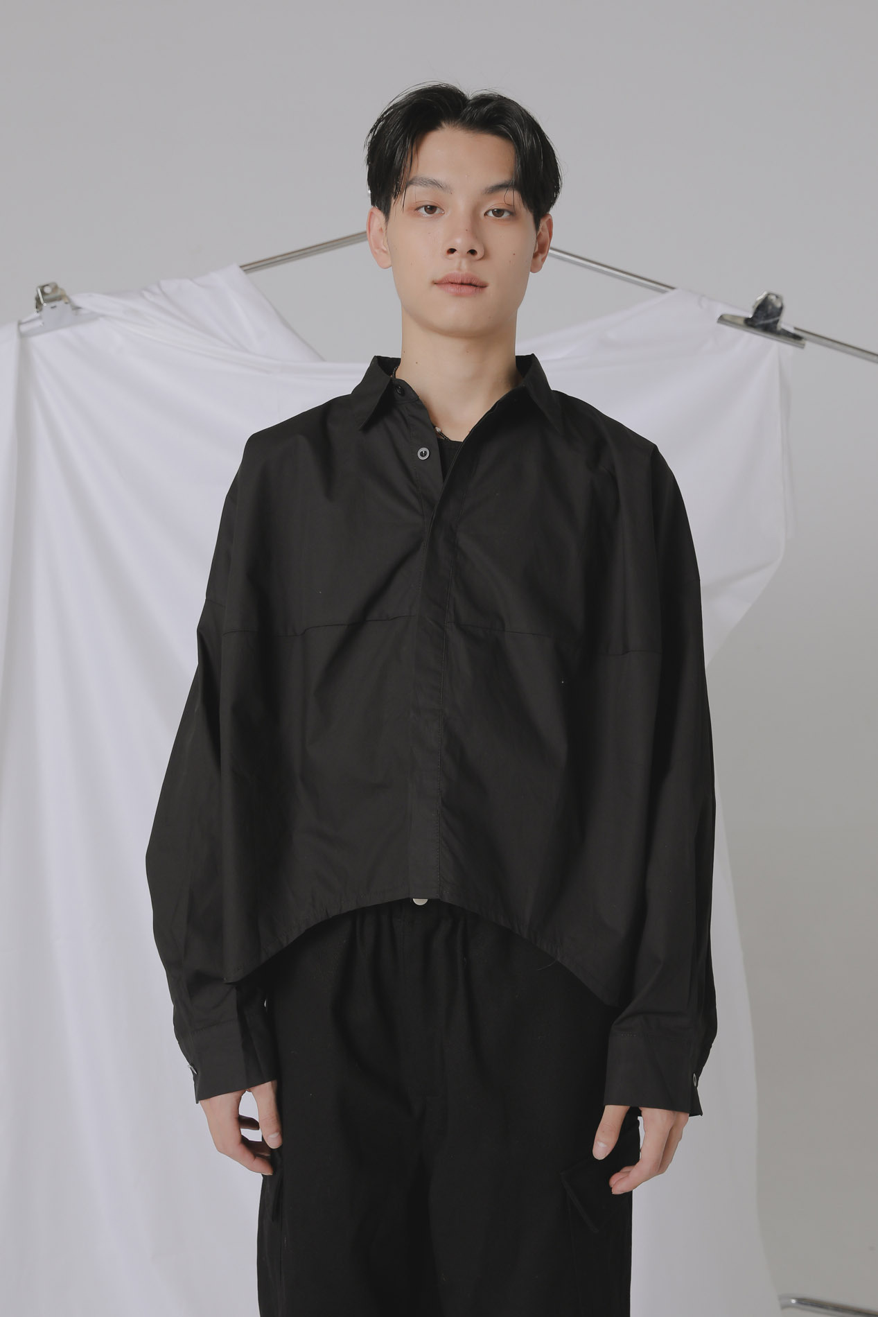 Avant-garde Crop Shirt #襯衫