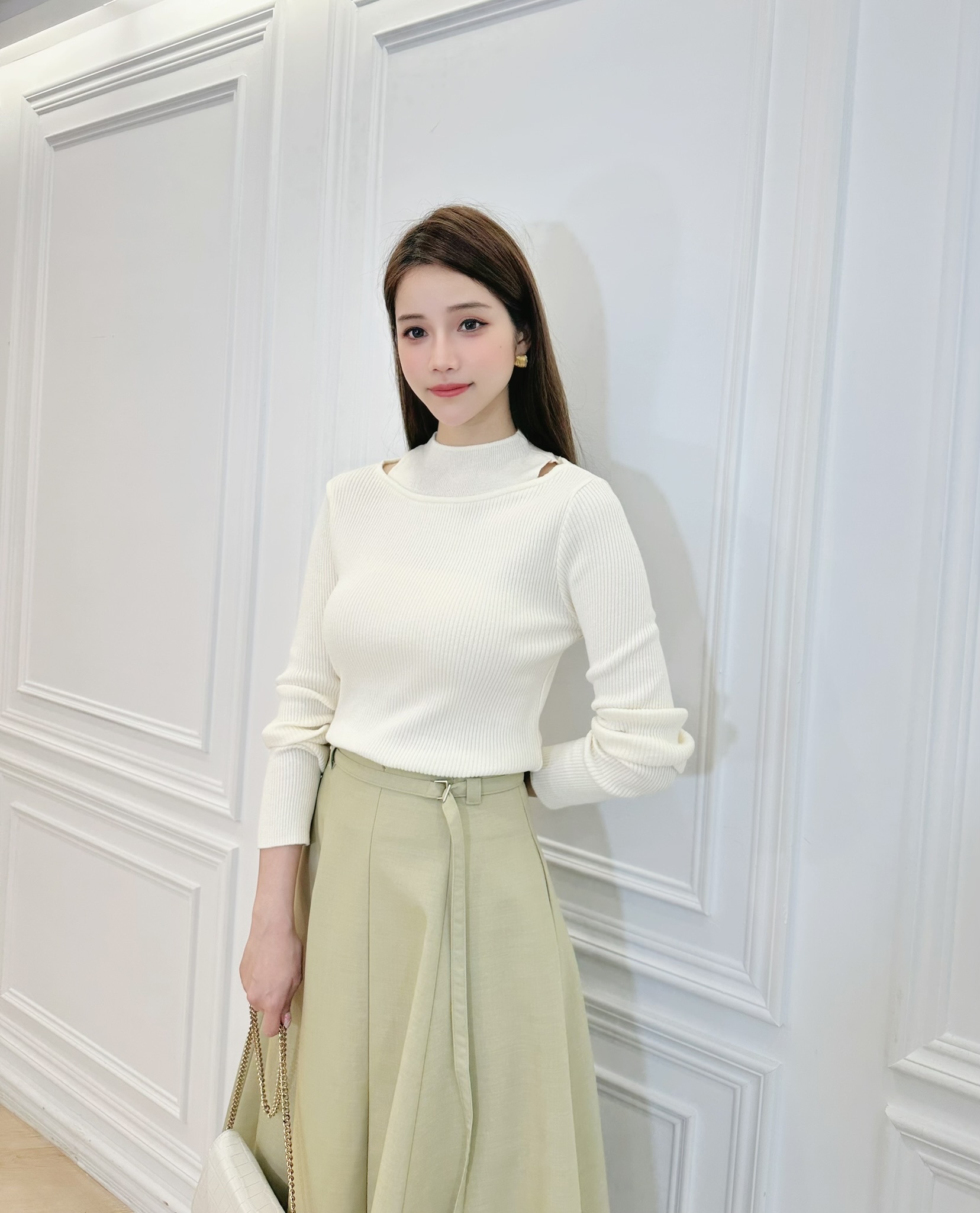 背心拼接長袖針織上衣