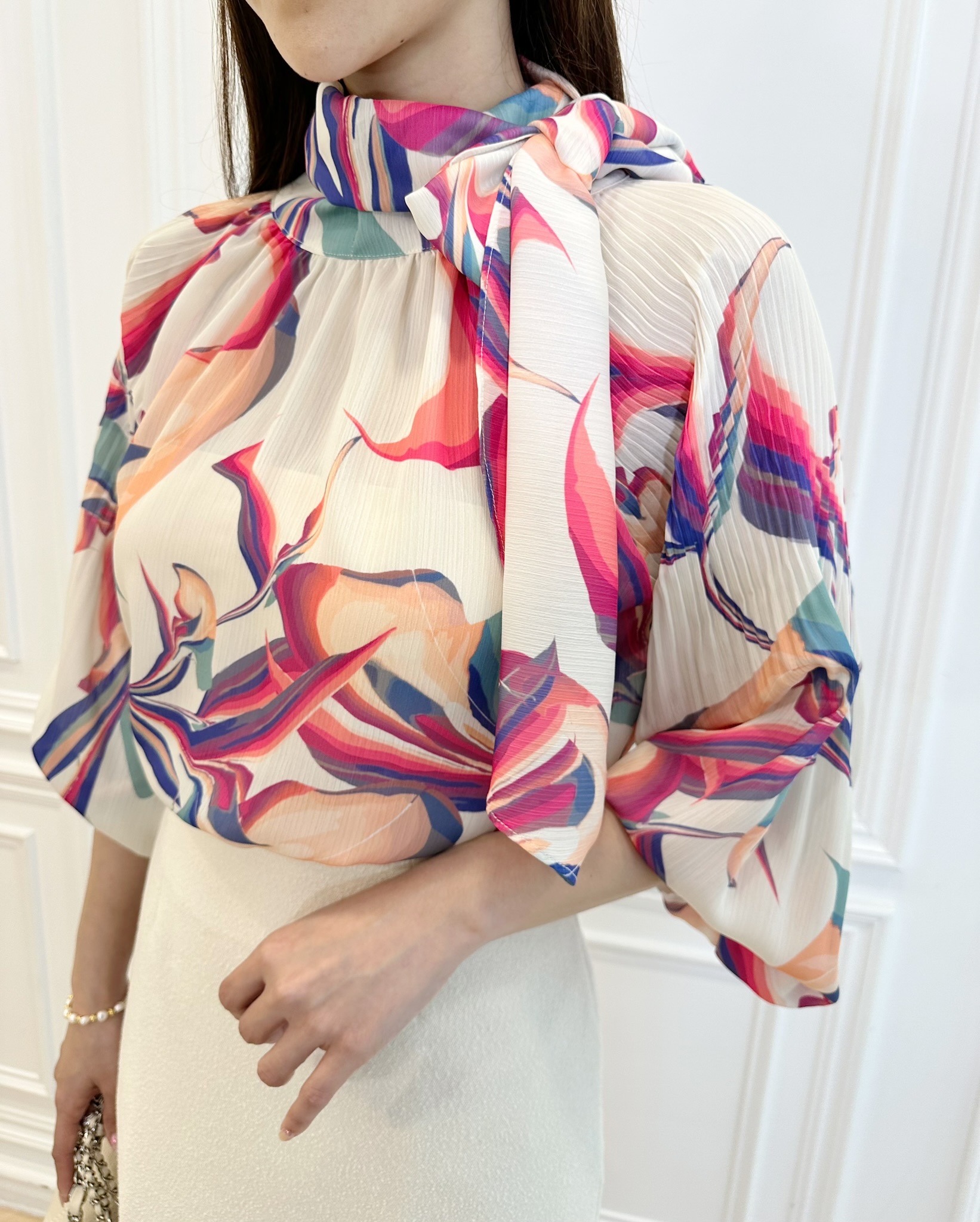 絕美大氣暈染花卉上衣