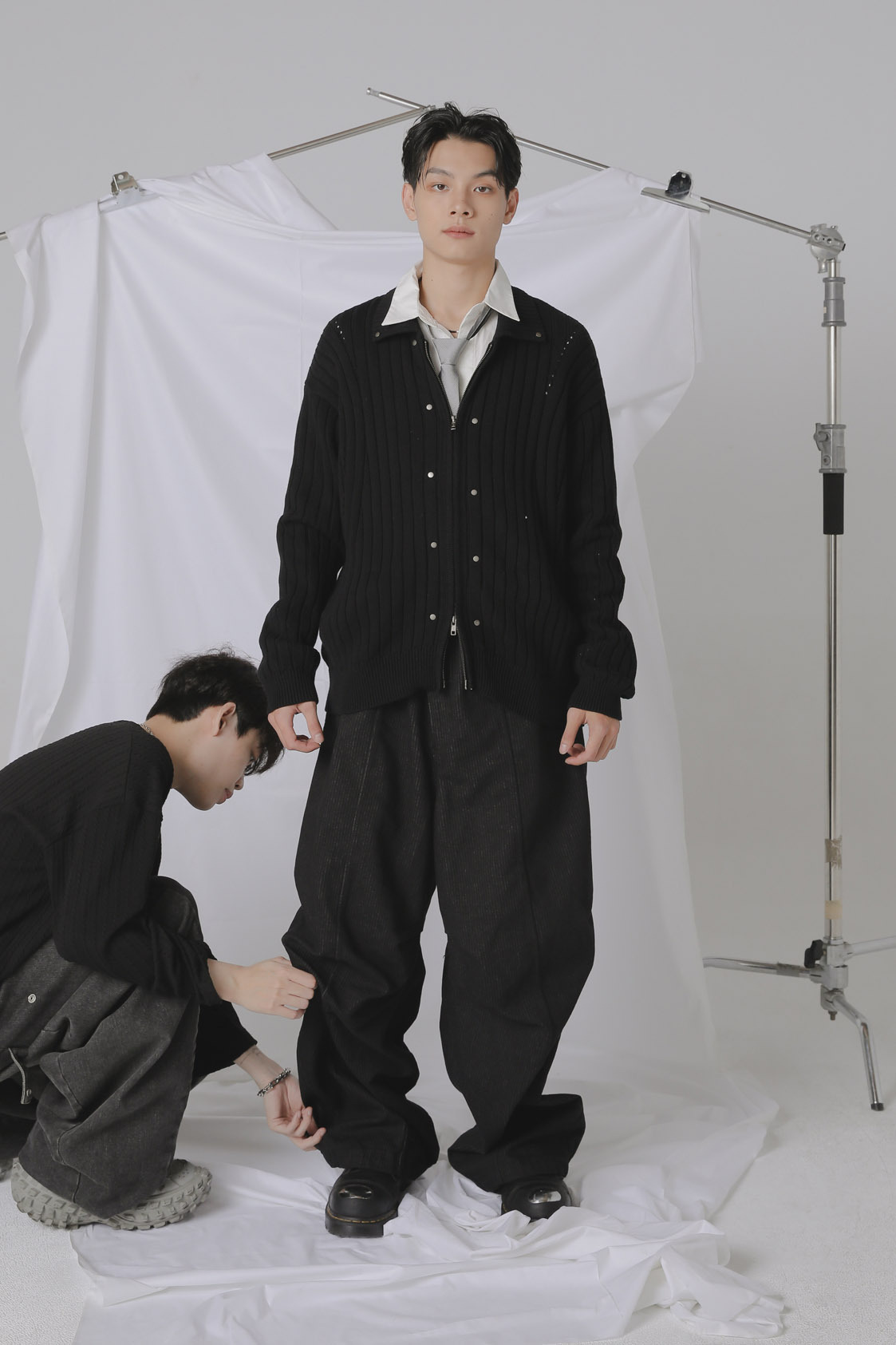 Rivet Knit Zip Up #外套