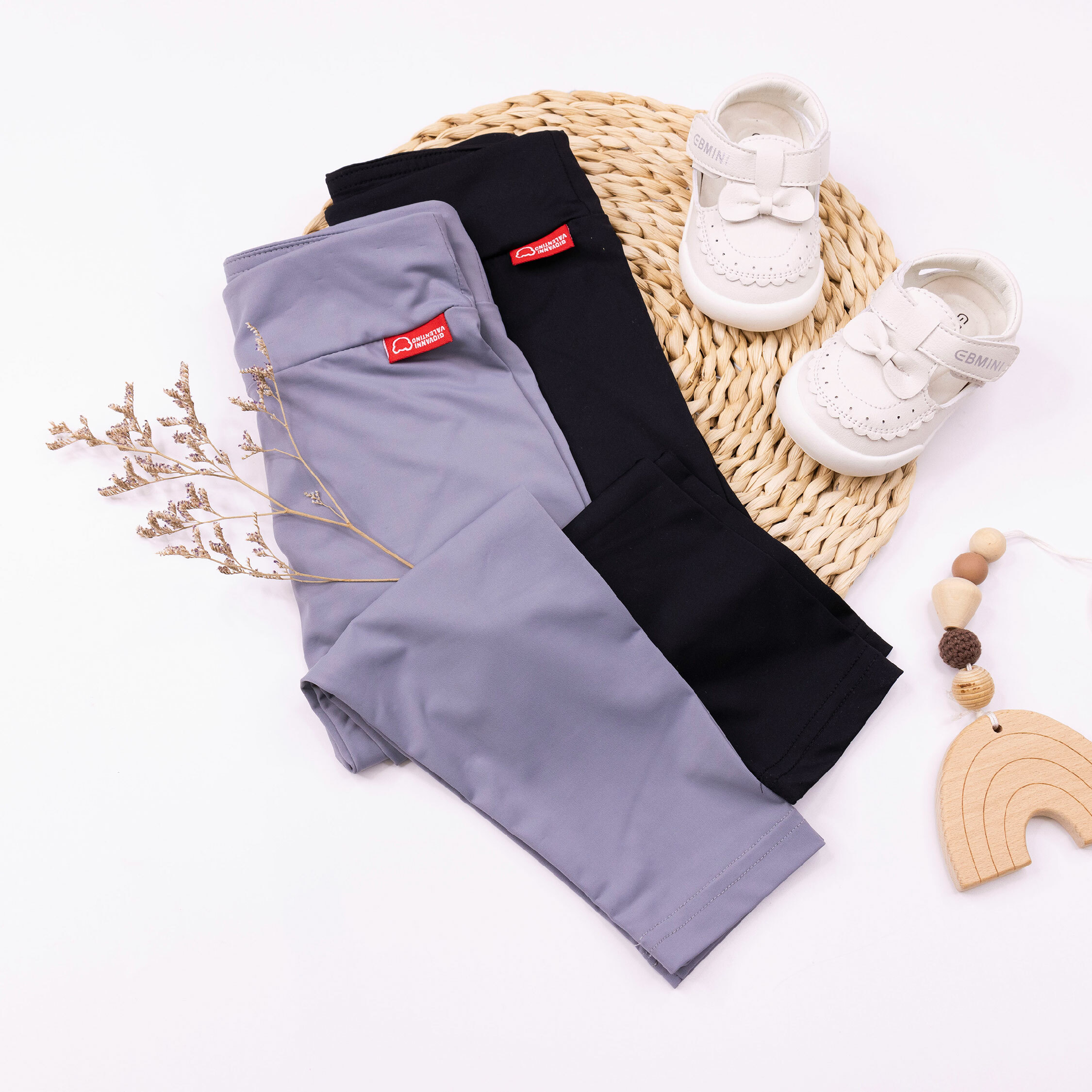 范侖鐵諾【52040】極簡風品牌小標長褲/內搭褲＊二色