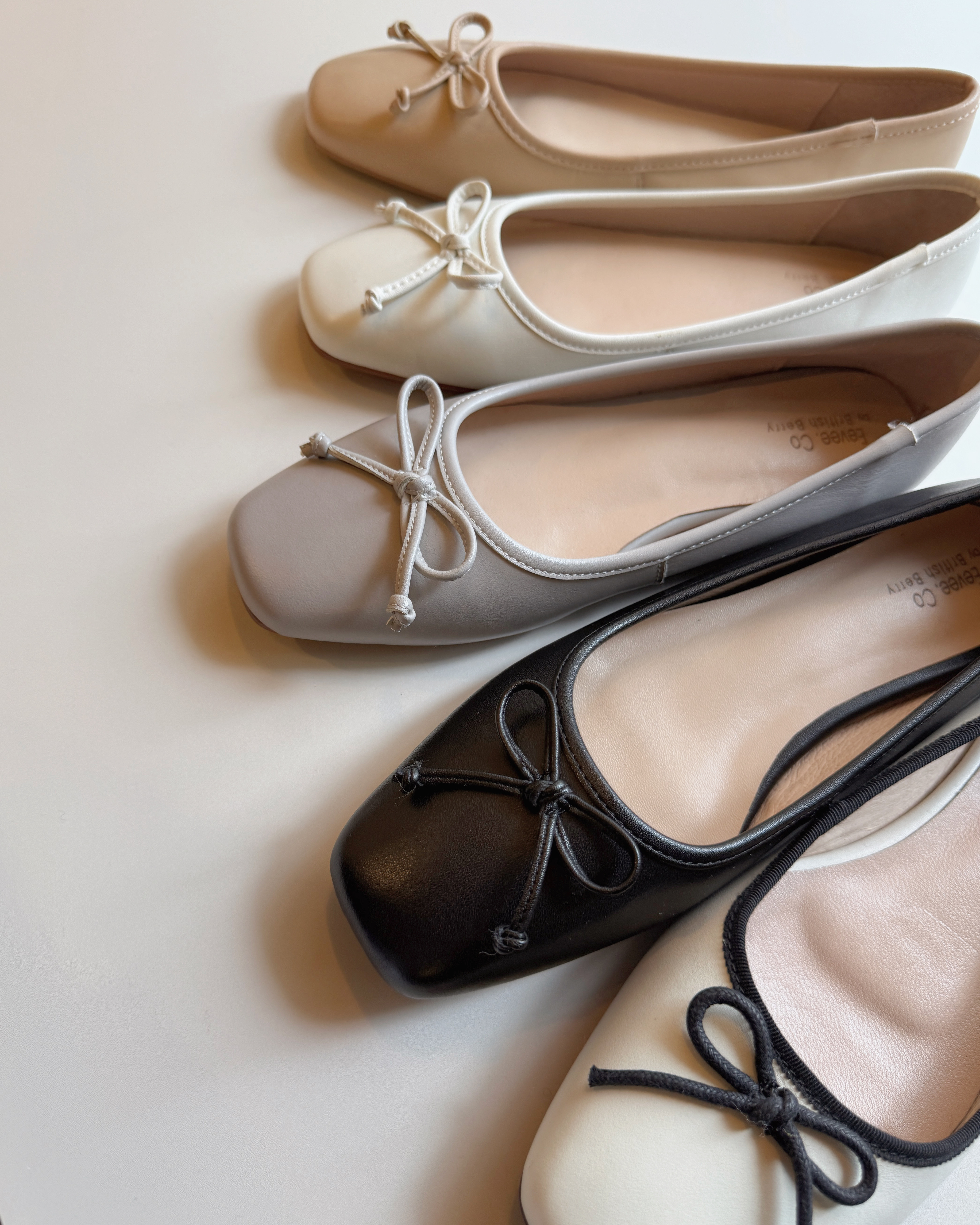 (現貨) SS2126 Leather Ballerina Flats
