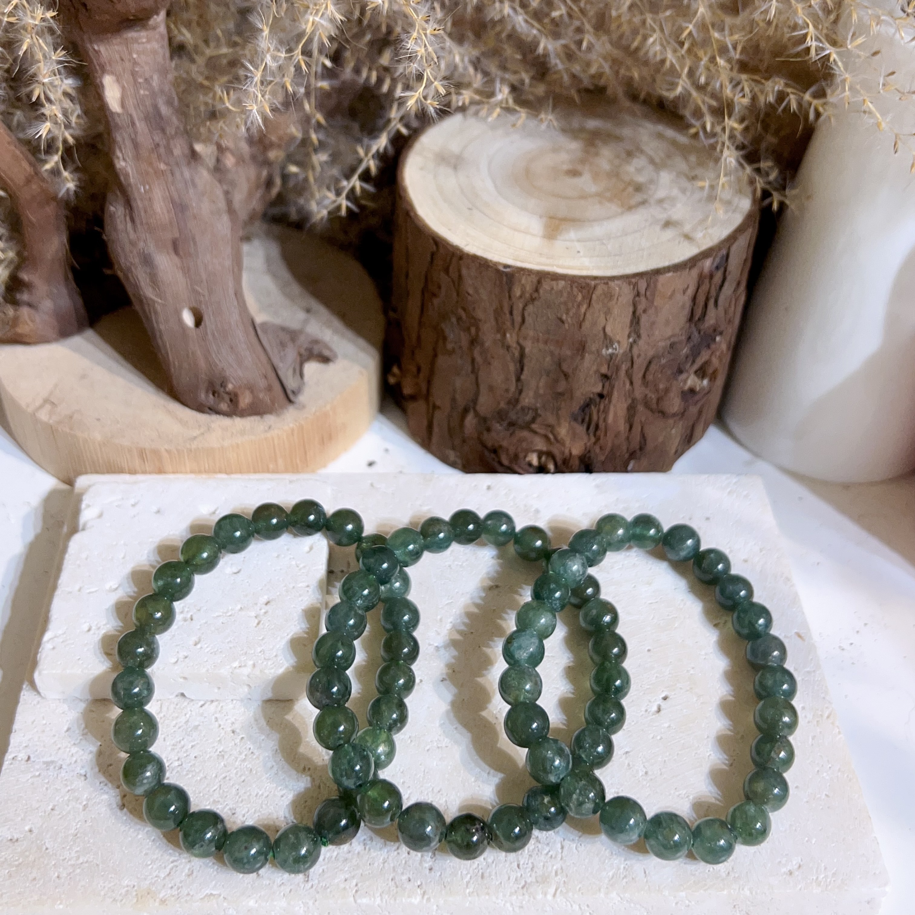 買一送一～藍綠磷灰石手串 7+mm