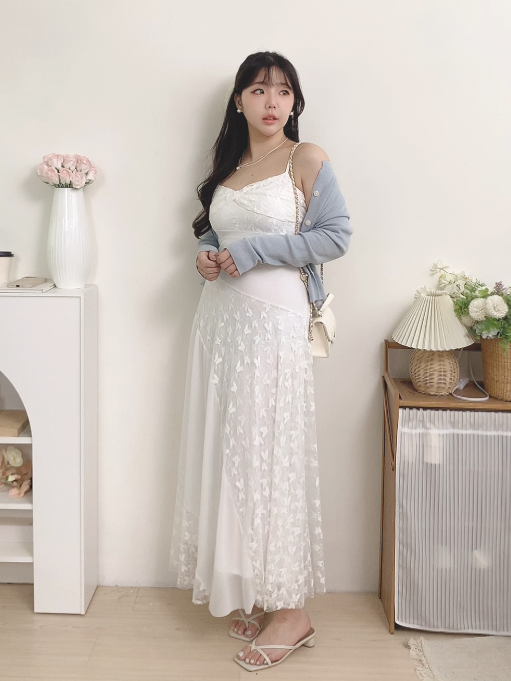 仙女下凡蕾絲拼接洋裝  2 colors