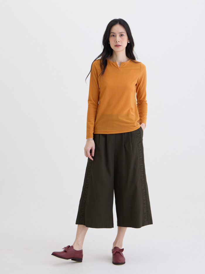 波卡切角V口長袖上衣-日橙