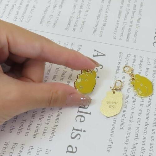 【現貨】小熊維尼 迷你吊飾皺眉臉 小熊維尼趣味臉系列