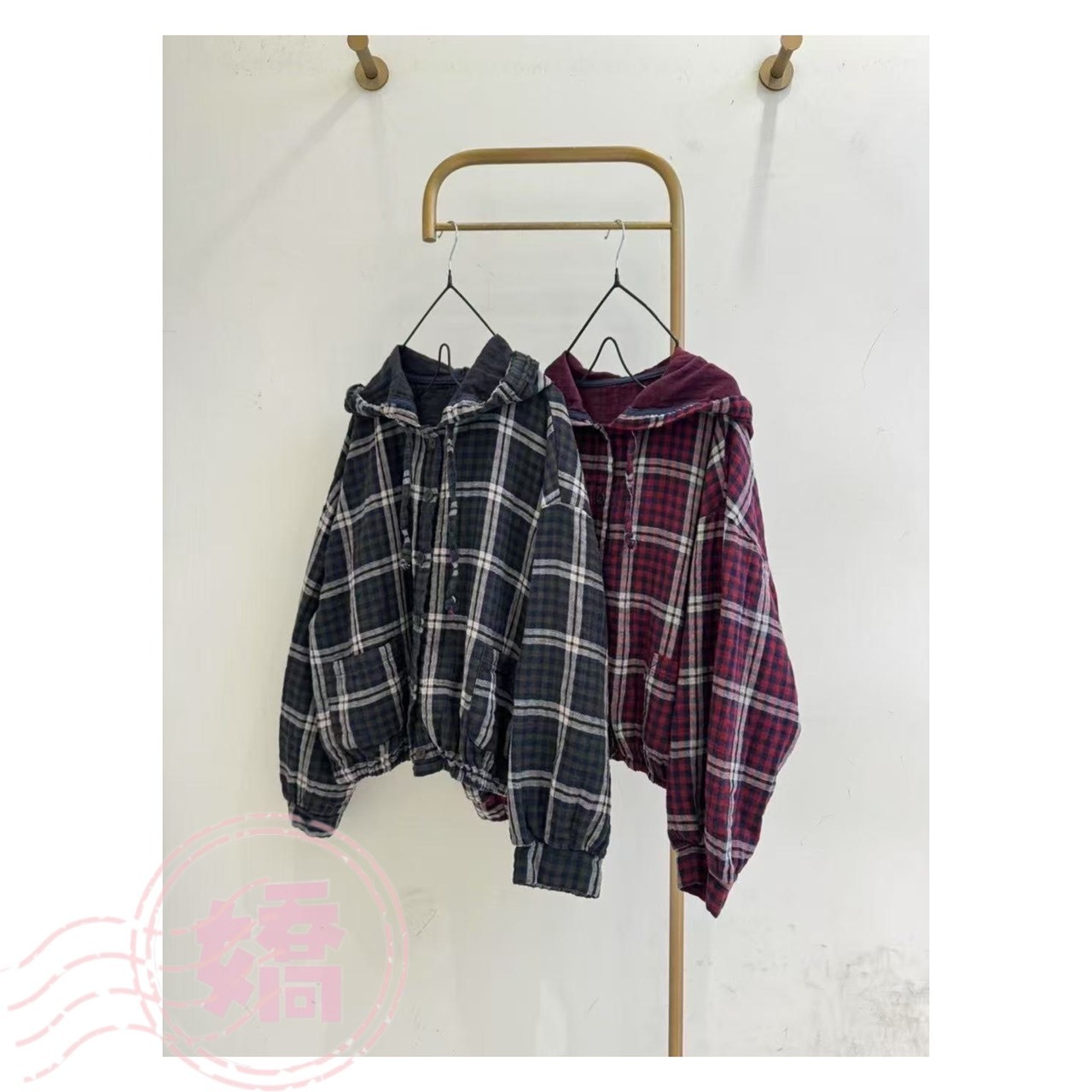 K33002連帽抽繩格紋外套