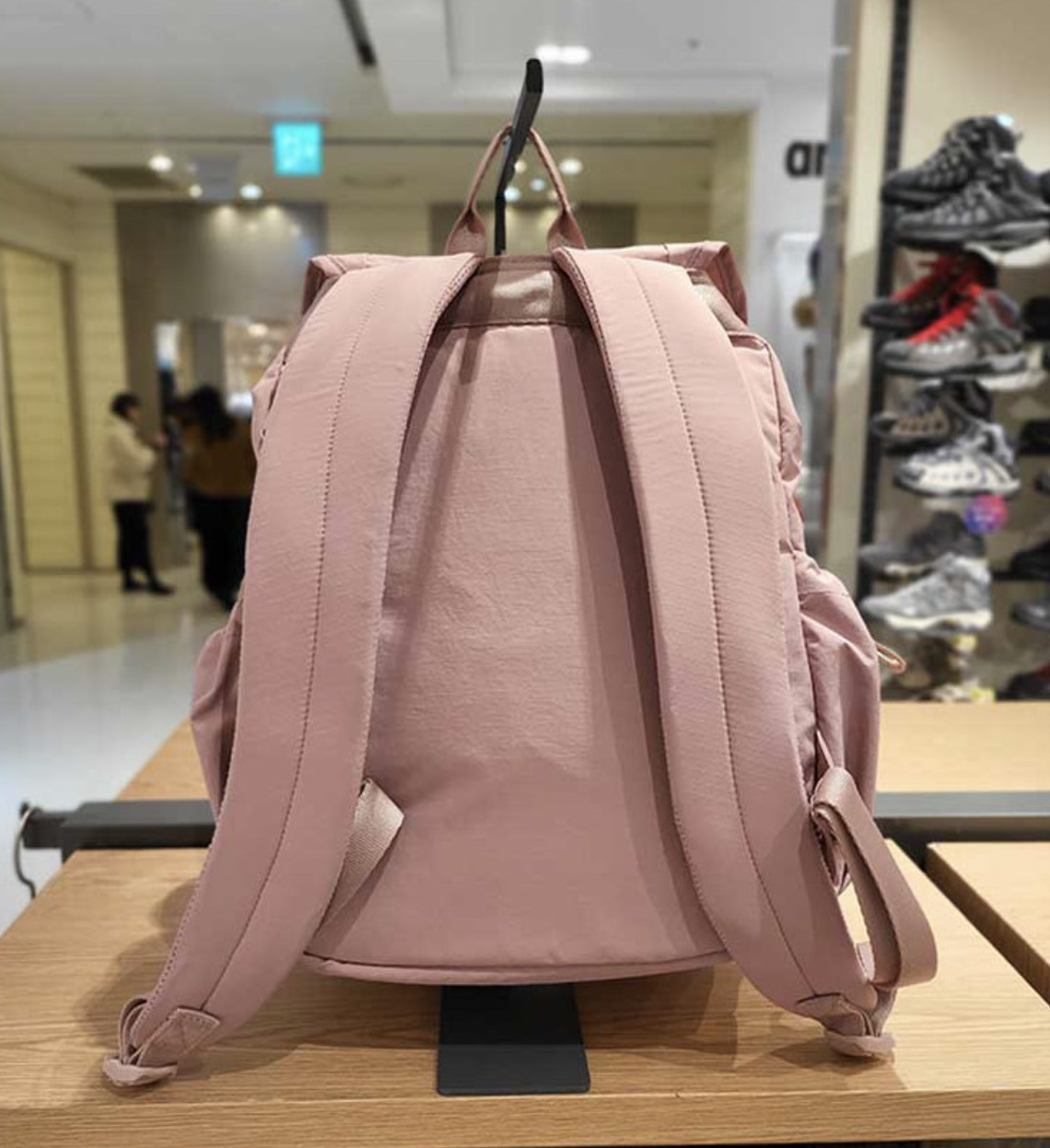 ✨TNF最新熱賣✨ 韓國The North Face Breeze Backpack 16L