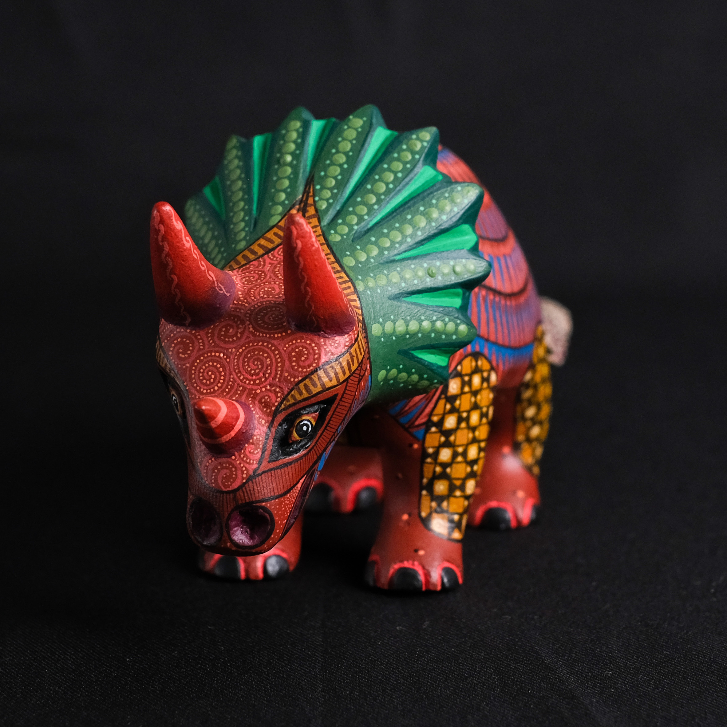 神獸手工木雕｜Dinosaurio｜墨西哥