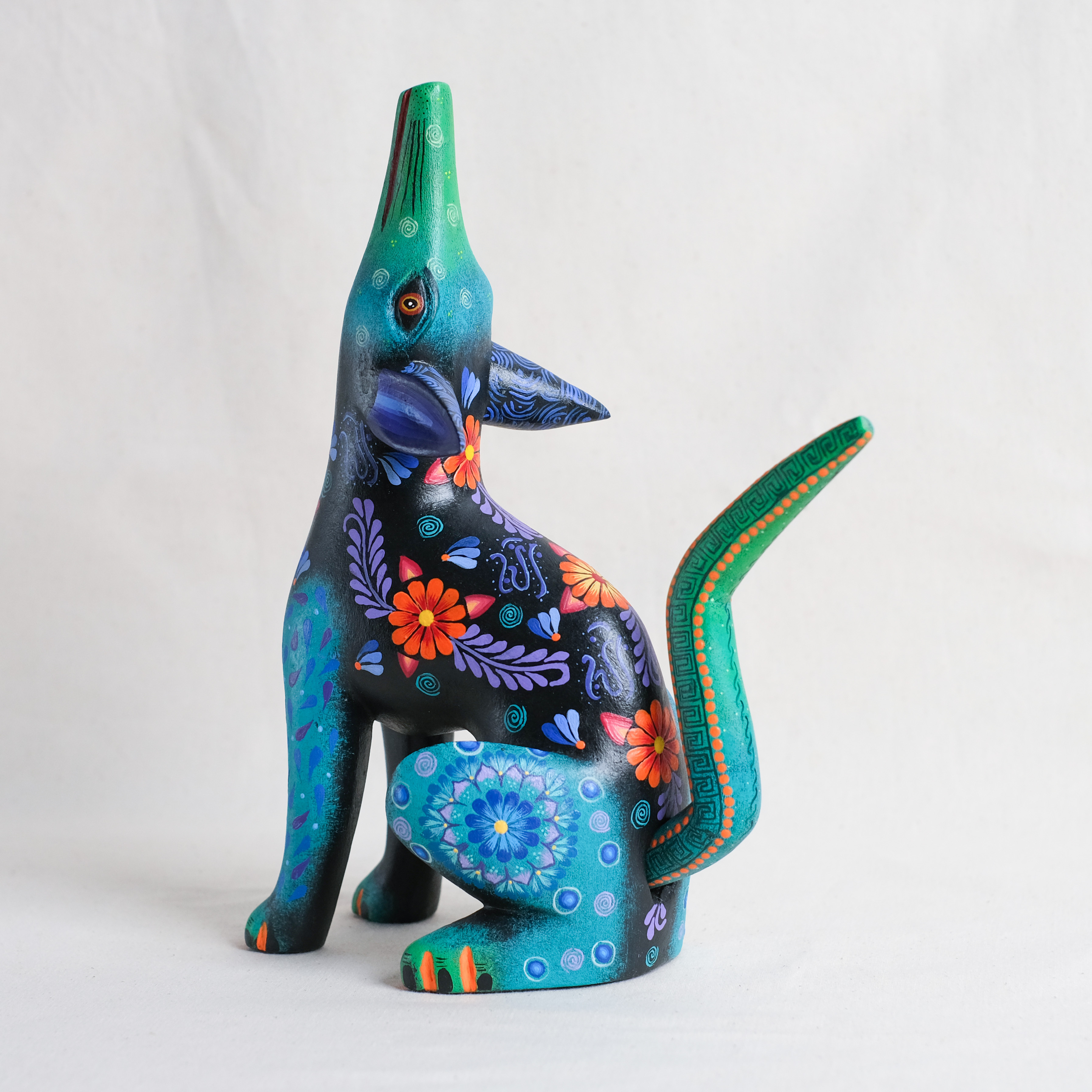 神獸手工木雕｜Coyote Grande｜墨西哥