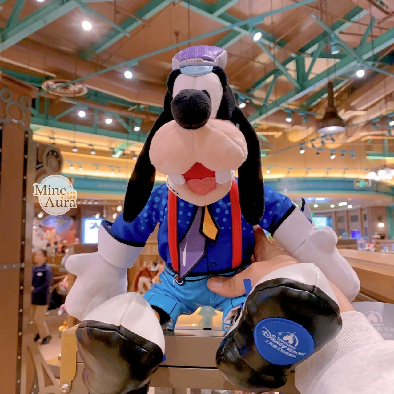 (限時特價) 彩色慶典街頭派對系列 高飛狗 Goofy 造型 娃娃 玩偶 -上海迪士尼樂園