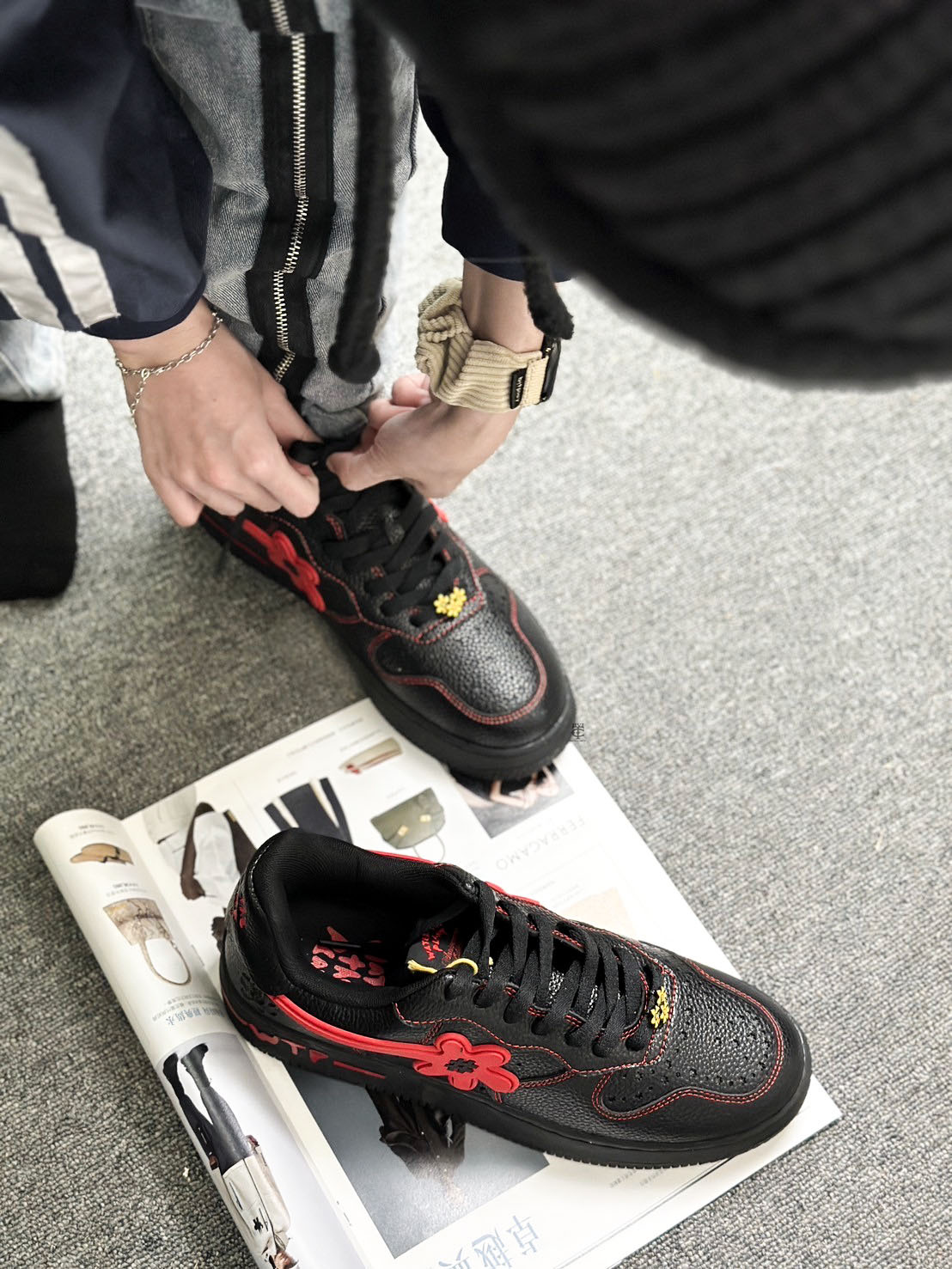 <🌼搶先上新!!> Water The Plant "BLAZE" Japan Exclusive GOAT Kicks 小花 全黑 黑底 紅花 WTPS117094001