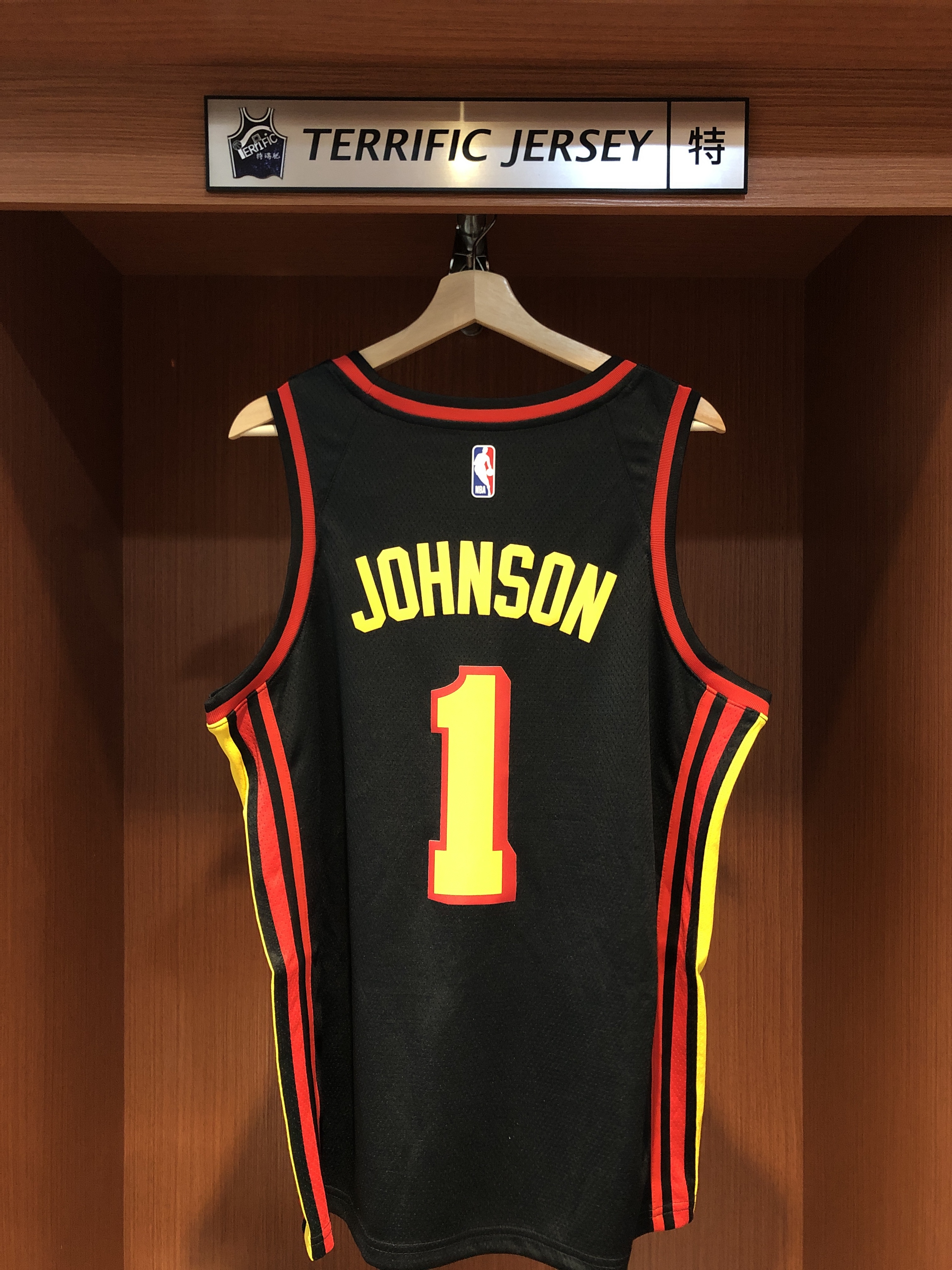 NBA球衣 Jalen Johnson 亞特蘭大老鷹黑 Statement Jordan Swingman 球迷版 熱轉印 全新