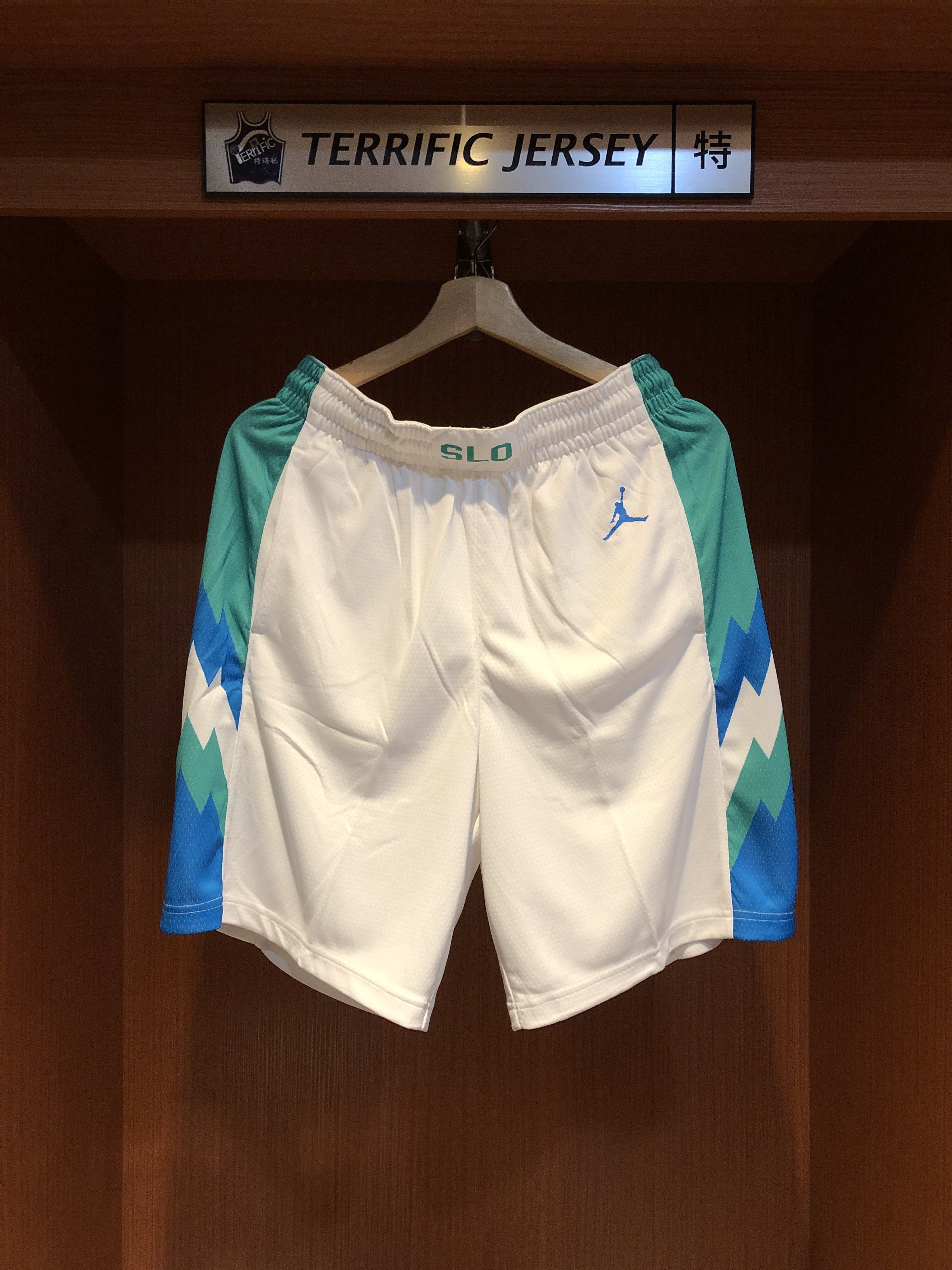 NBA球褲 Slovenian 斯洛維尼亞白球褲 Jordan Swingman Shorts 球迷版 有口袋 全新