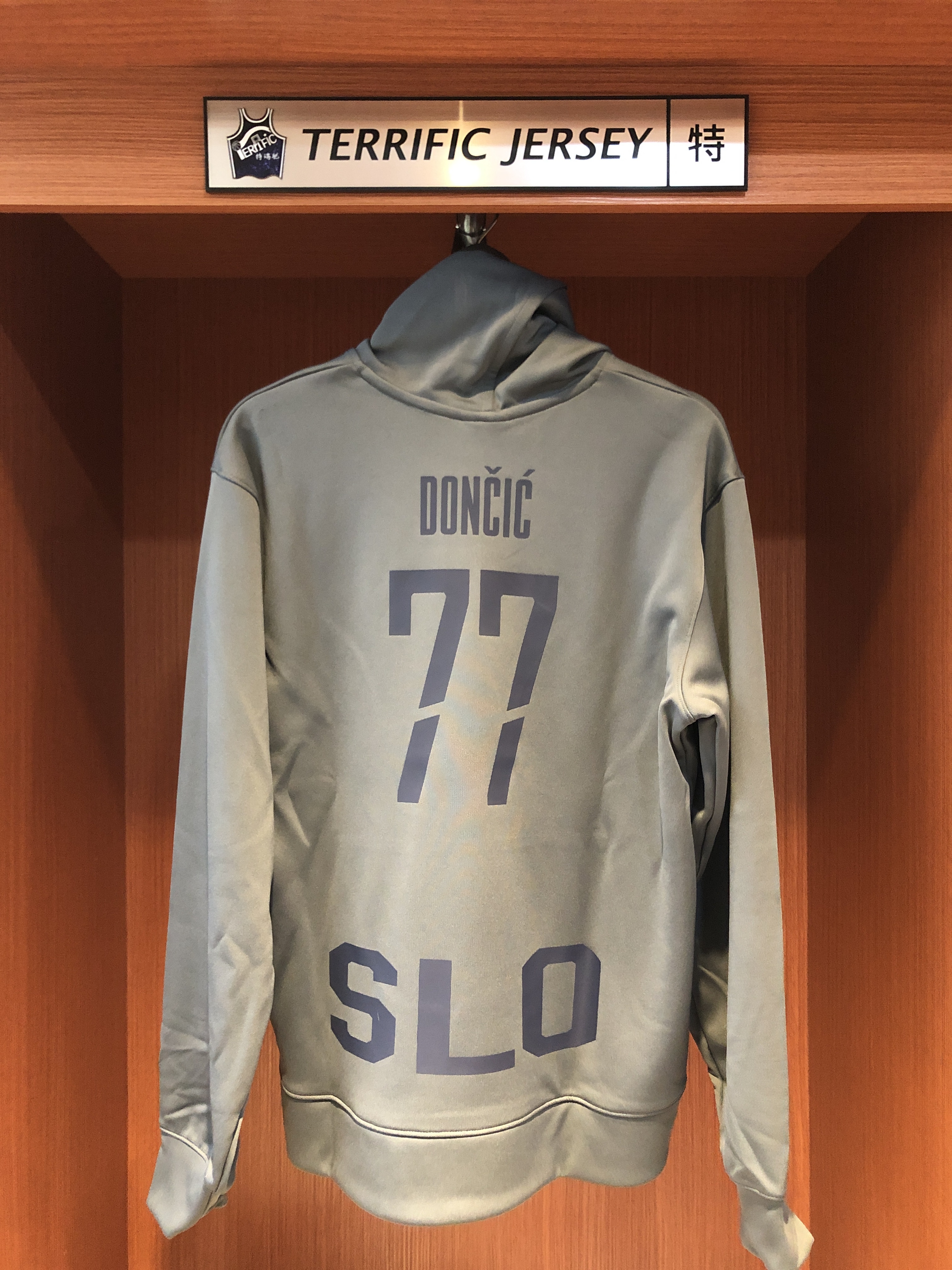 NBA連帽上衣 Luka Doncic 斯洛維尼亞灰 熱身連帽上衣 排汗 Jordan Performance Hoodie 全新
