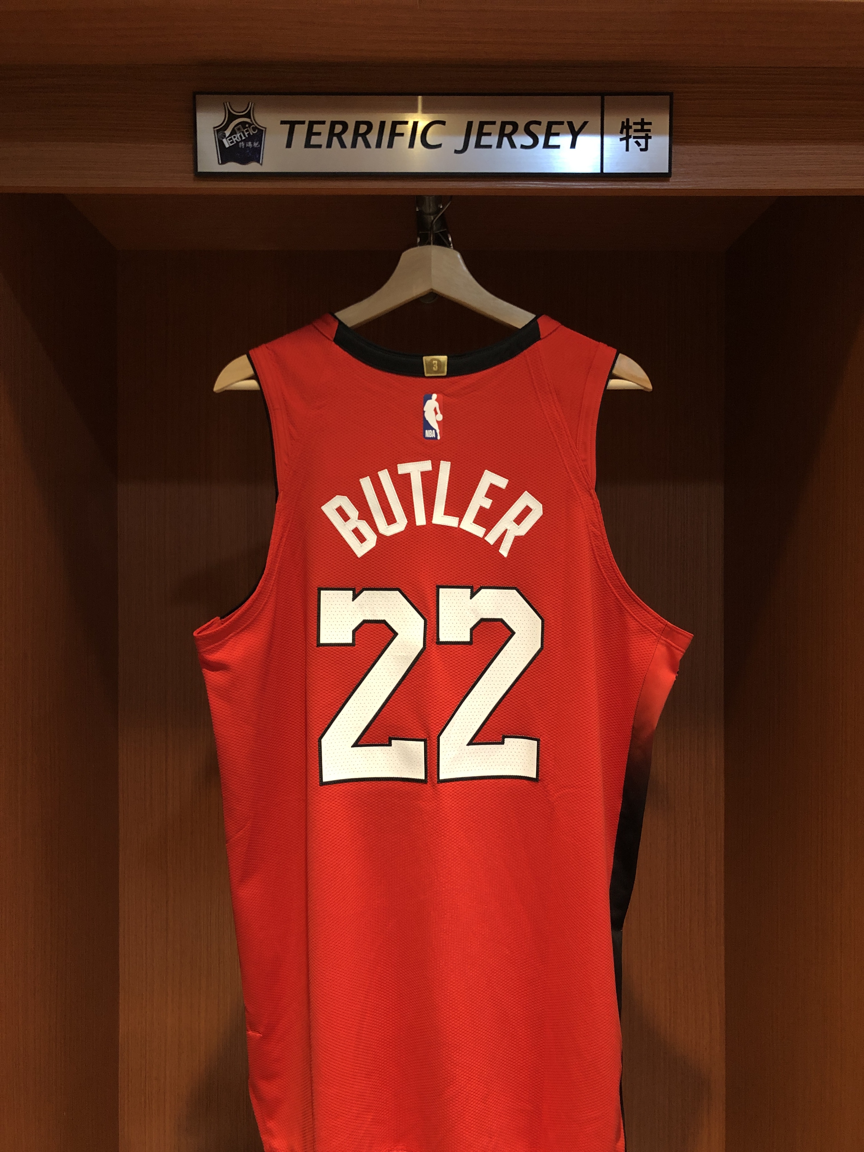 NBA球衣 Jimmy Butler 邁阿密熱火城市 文化紅 City Nike Authentic 球員版 電繡 含贊助商標 全新