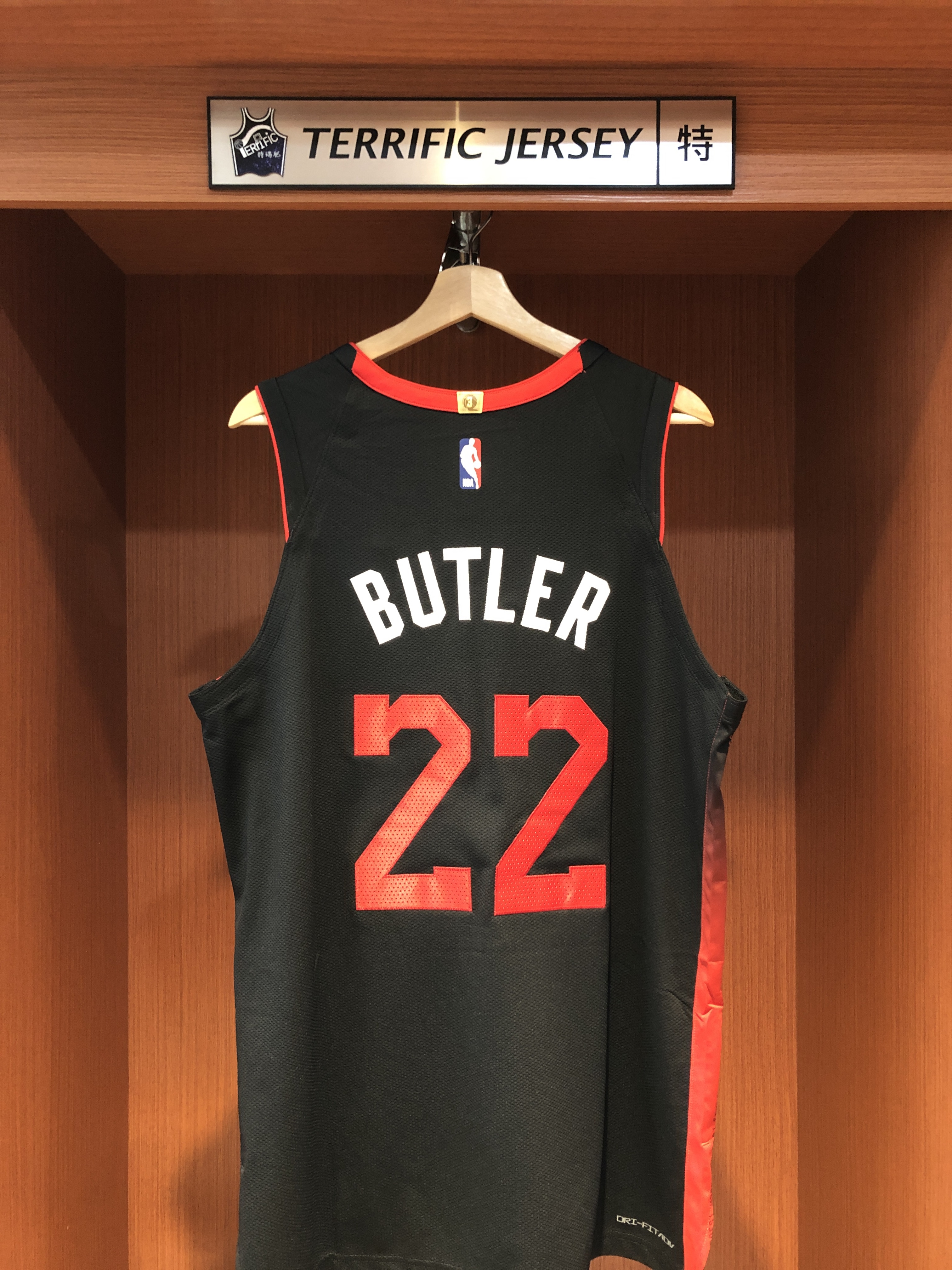 NBA球衣 Jimmy Butler 邁阿密熱火城市 文化黑 City Nike Authentic 球員版 電繡 含贊助商標 全新