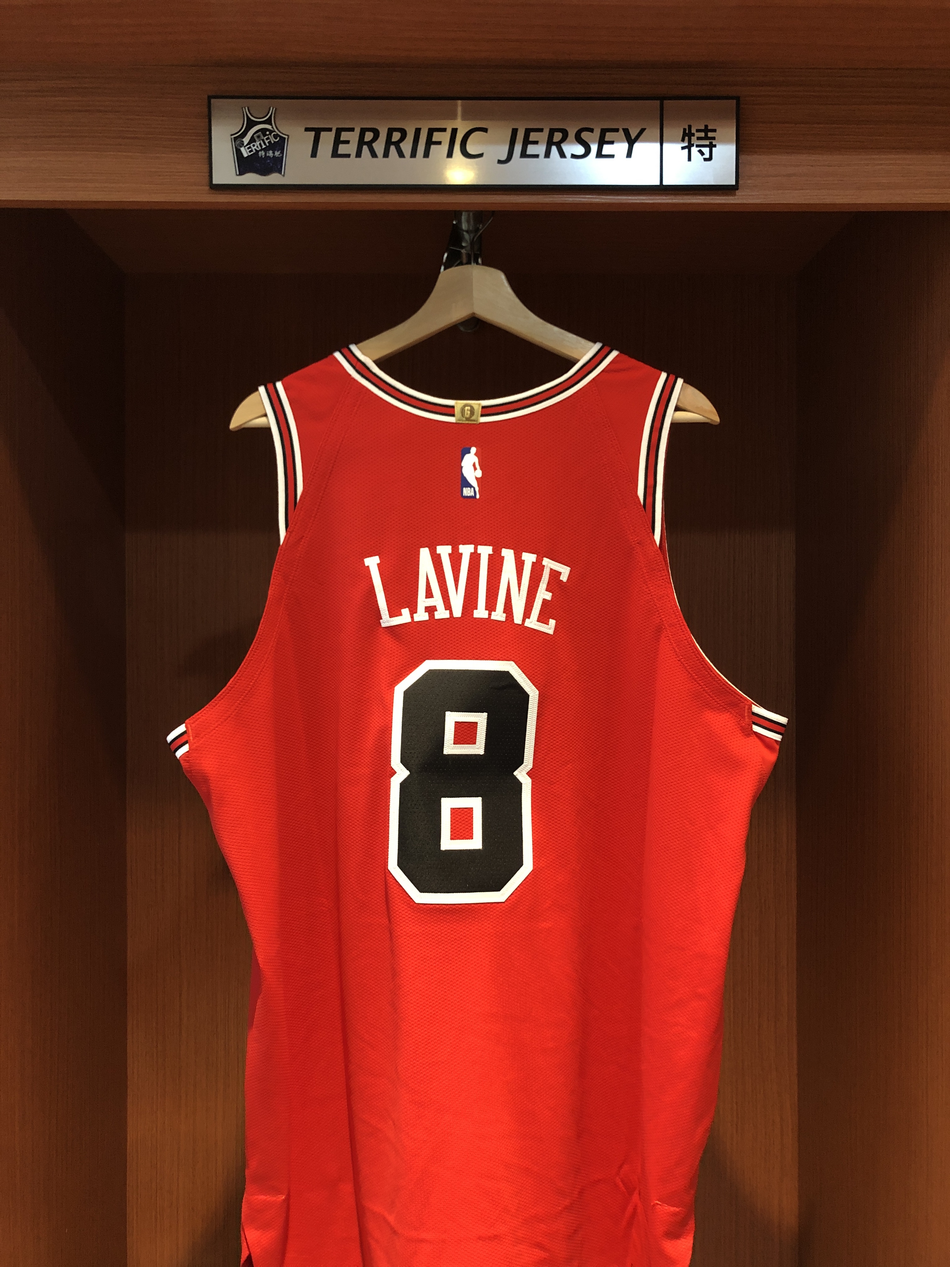 NBA球衣 Zach Lavine 芝加哥公牛紅 Icon Nike Authentic 球員版 電繡 含贊助商標 全新