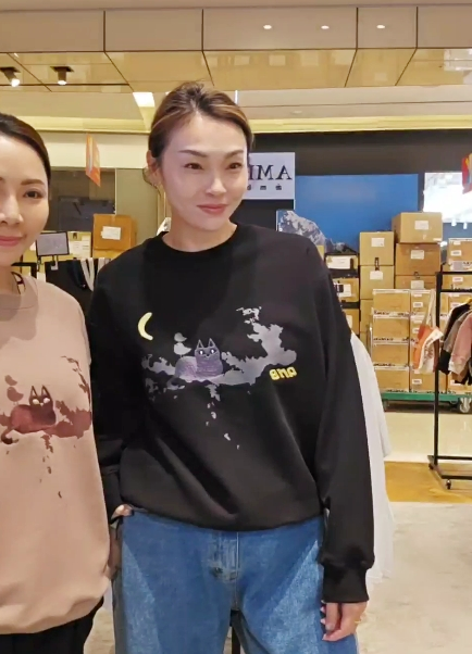 韓國代購 AMBLER25年新款衛衣AMM1303