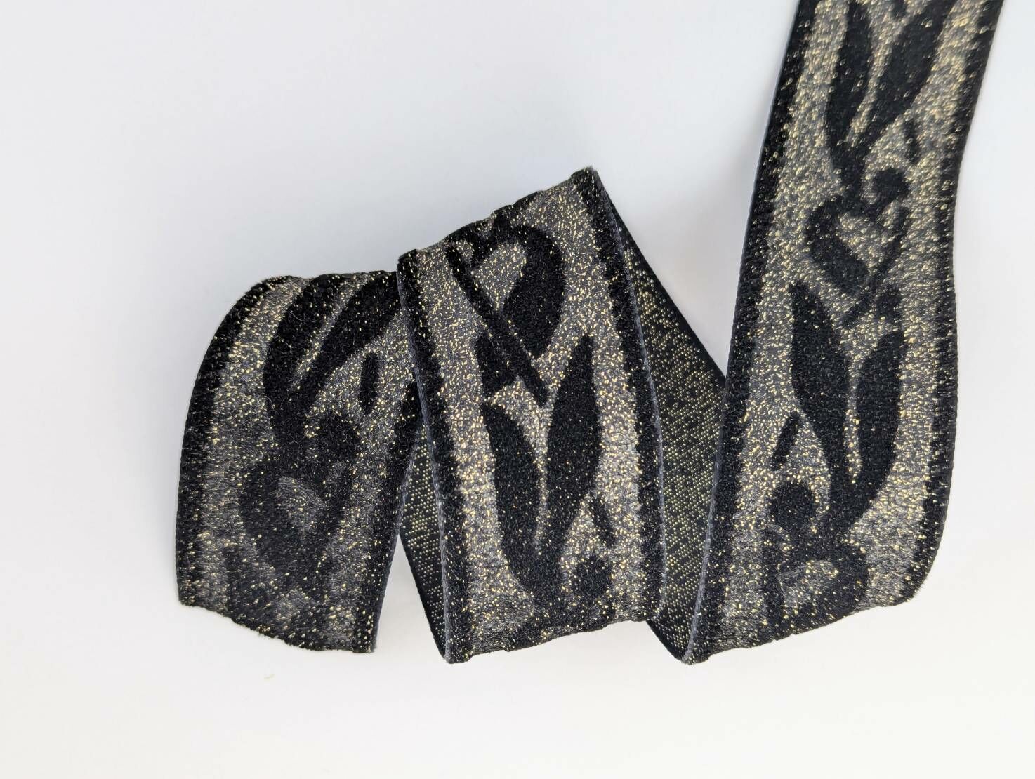 Kuny瑞士天鵝絨帶/金粉藤蔓_36mm