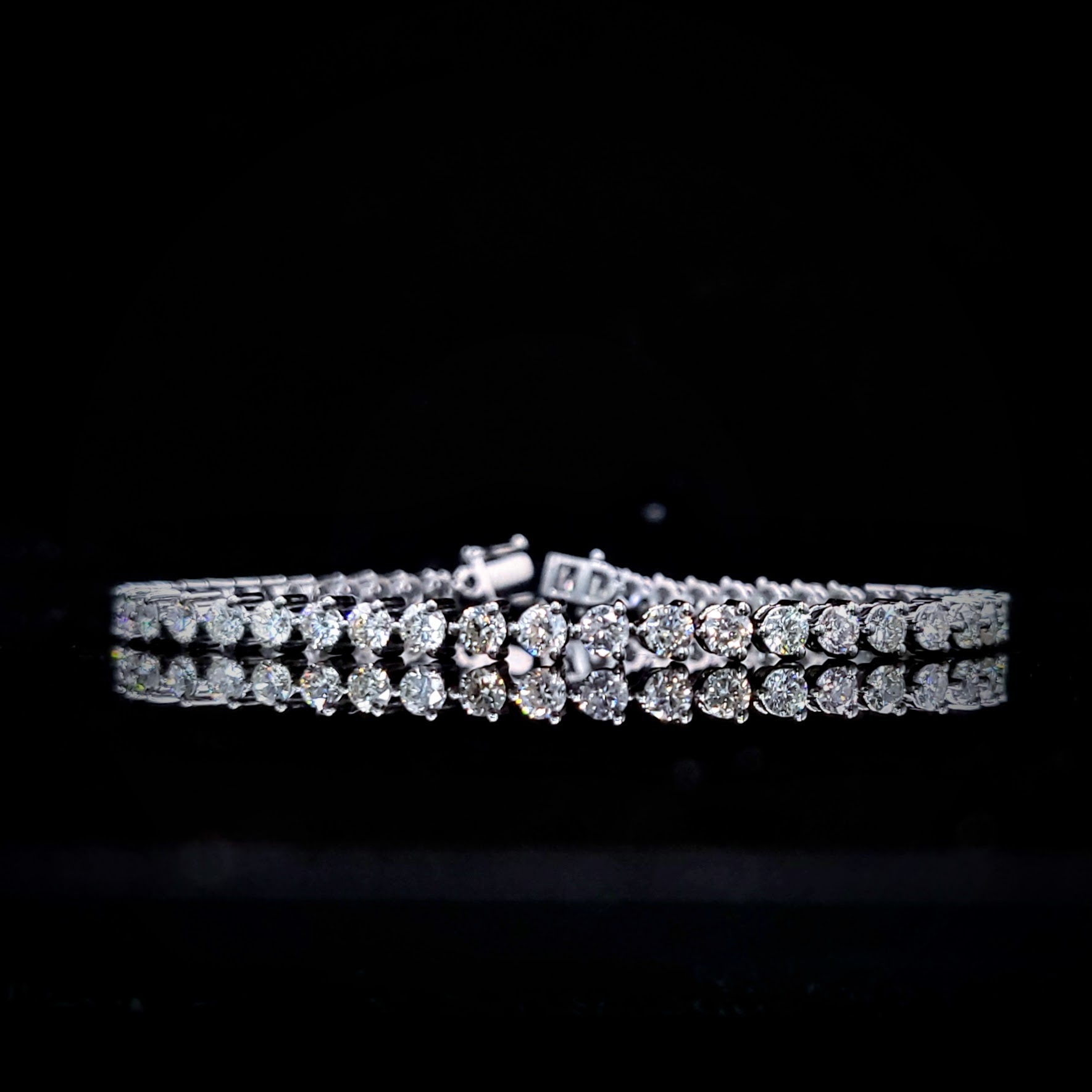 全新18K黑金4卡40份3爪鑽石手鍊