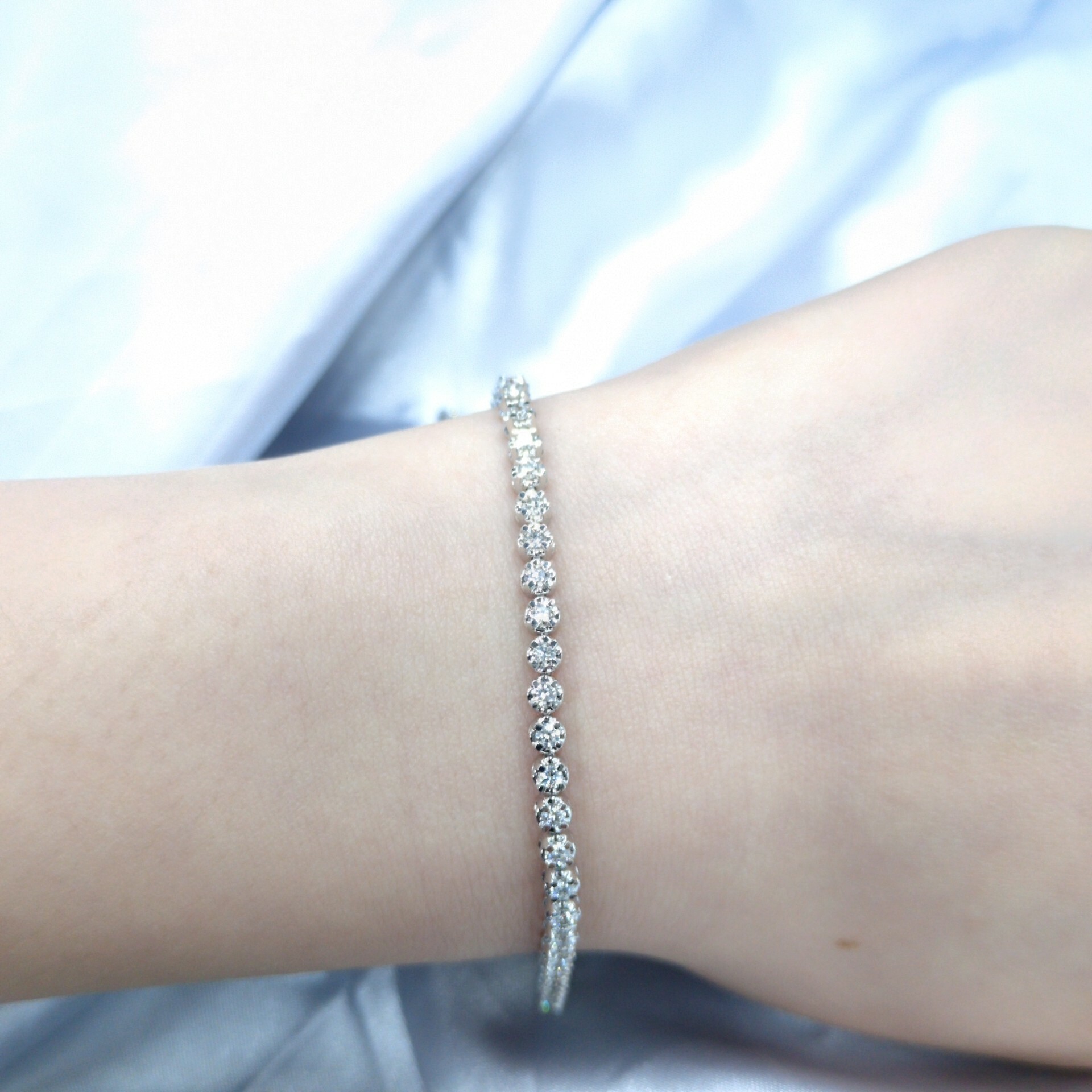 全新18K白金1卡36份鑽石手鍊