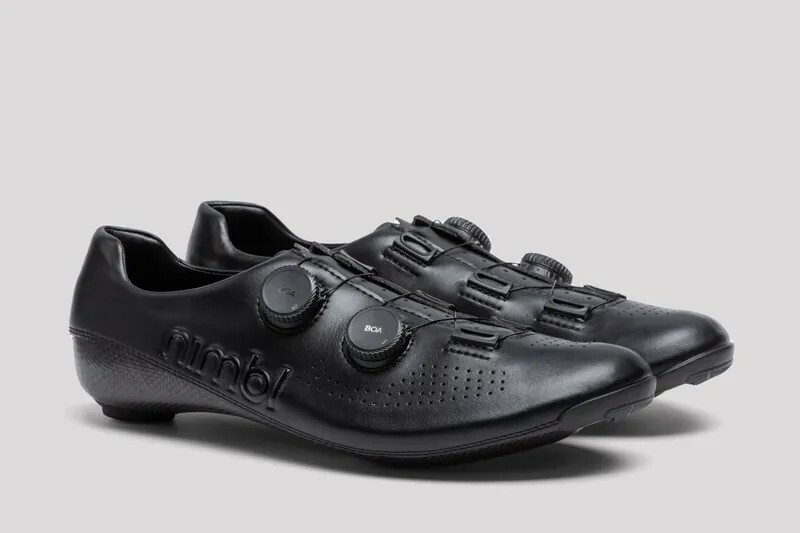 NIMBL ULTIMATE 頂級碳纖卡鞋 寬楦版/黑鞋黑旋鈕