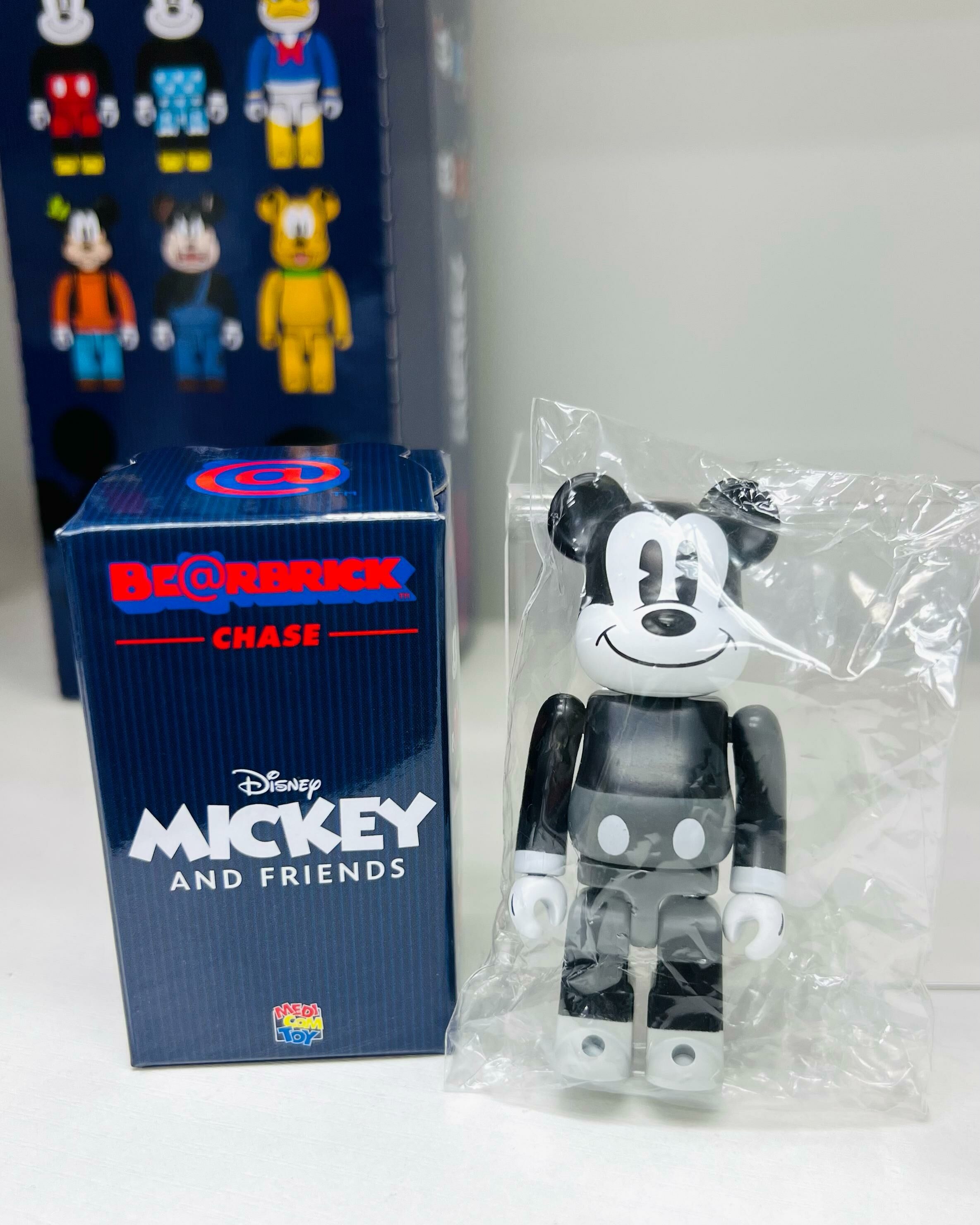 BE@RBRICK CHASE MICKEY MOUSE & FRIENDS Blind Box
